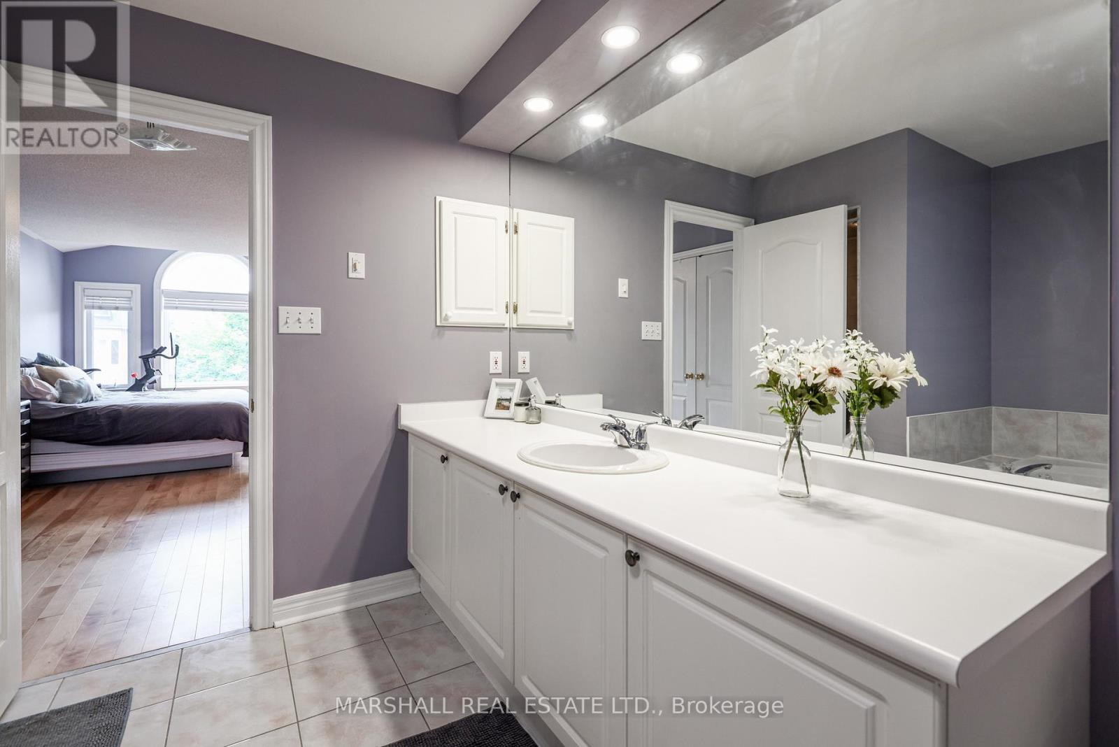 34 - 255 Shaftsbury Avenue, Richmond Hill, Ontario  L4C 0L9 - Photo 26 - N12094601