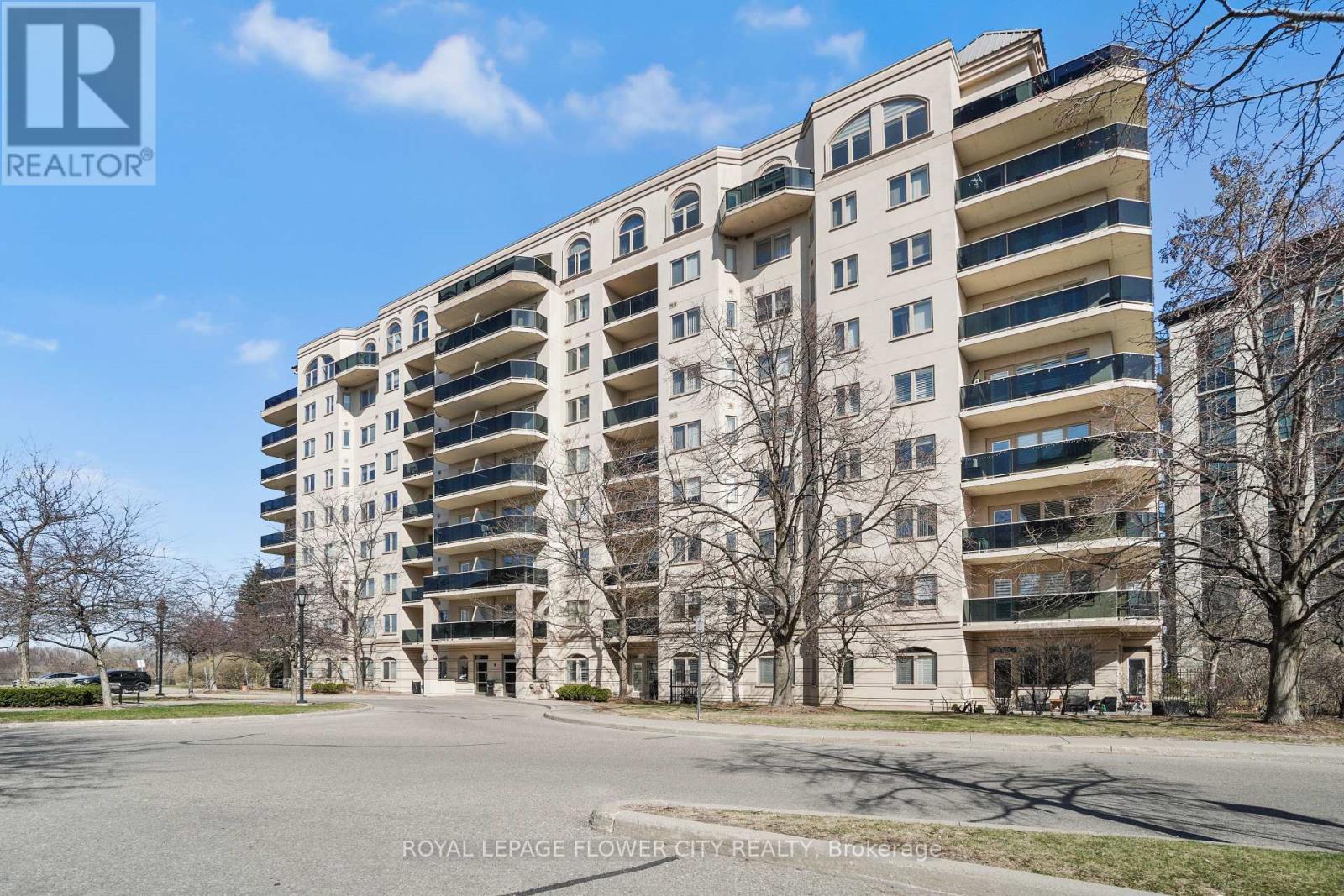 Property at 701 - 10 DAYSPRING CIRCLE image 3