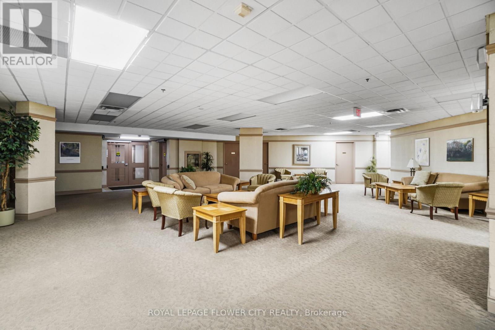 701 - 10 Dayspring Circle, Brampton, Ontario  L6P 1B9 - Photo 43 - W12094597