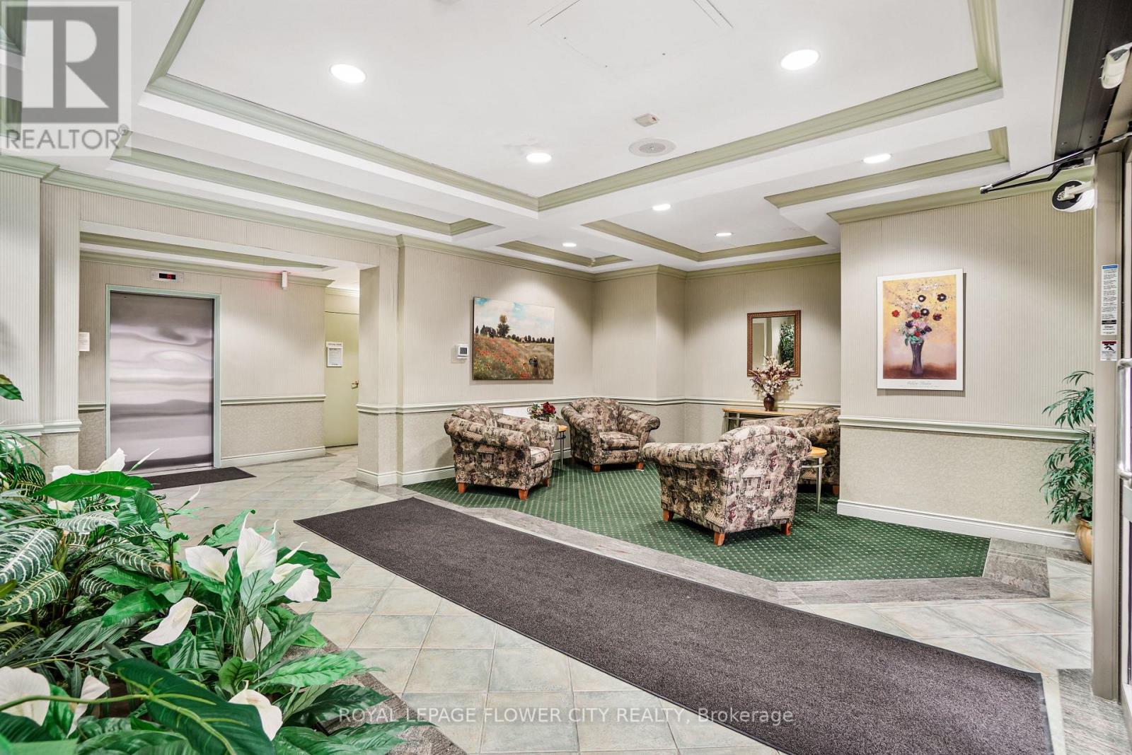 701 - 10 Dayspring Circle, Brampton, Ontario  L6P 1B9 - Photo 6 - W12094597