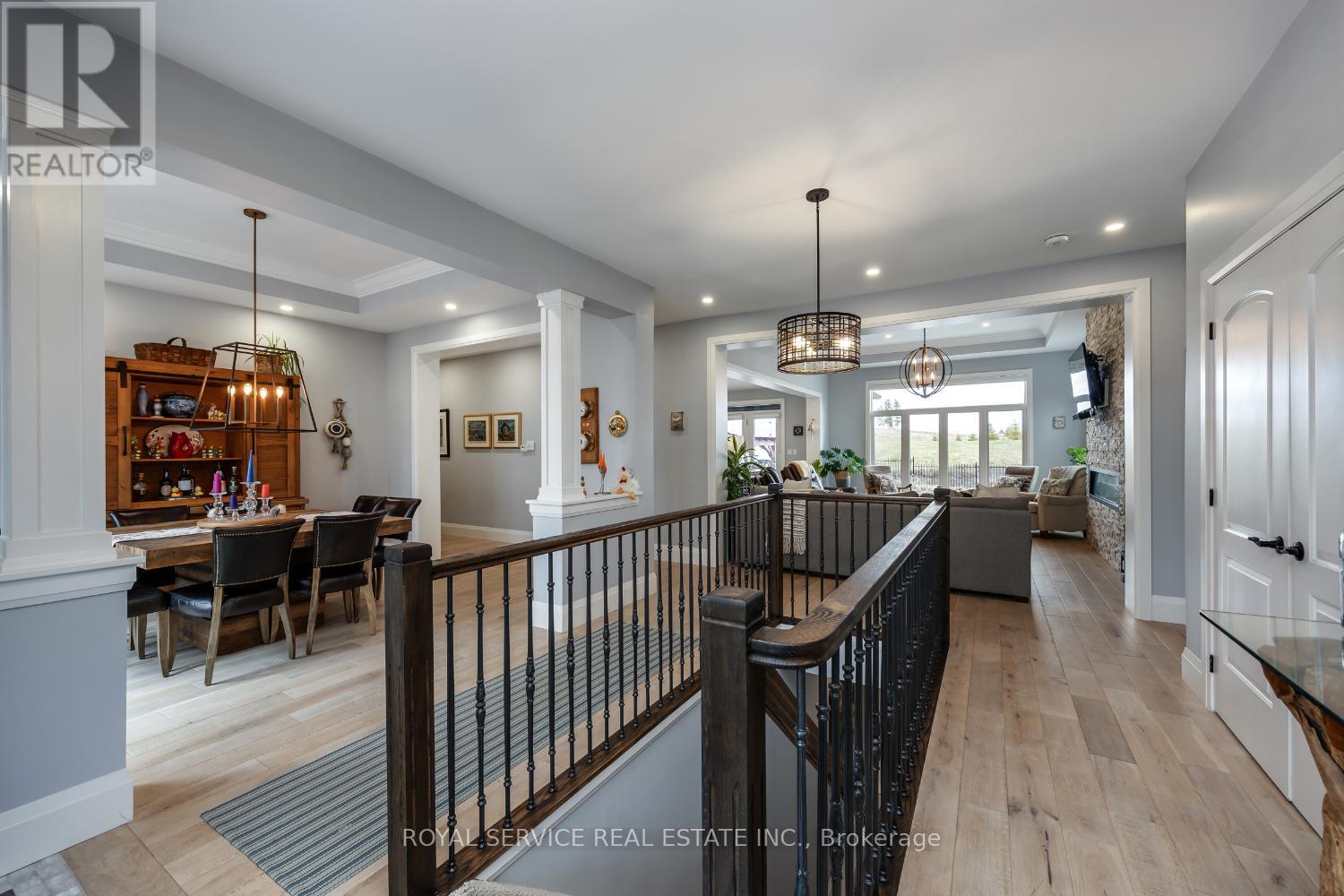 28 Rustlewood Avenue, Kawartha Lakes, Ontario  L0A 1A0 - Photo 5 - X12094690
