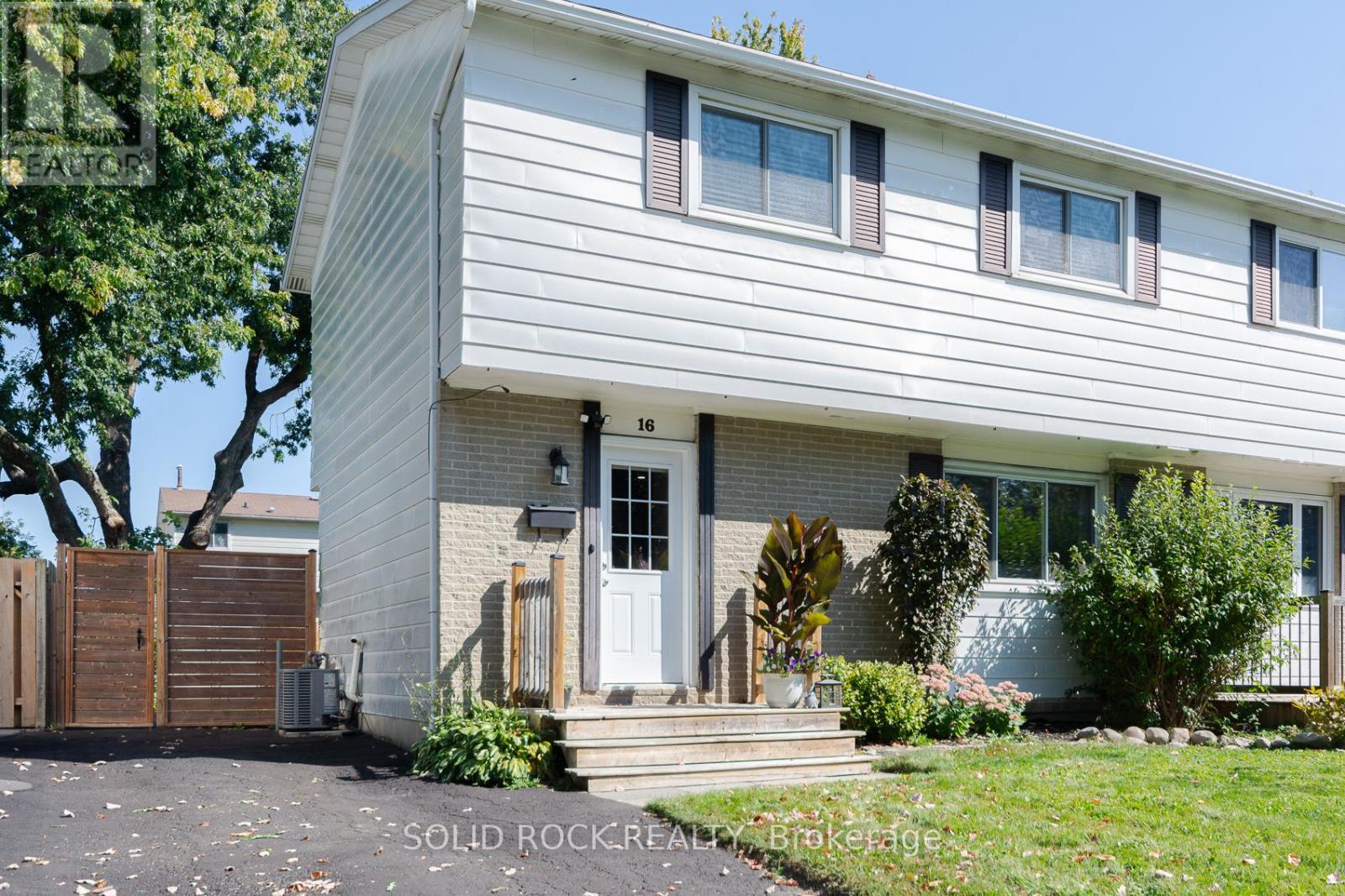 Property at 16 SHOULDICE CRESCENT image 4