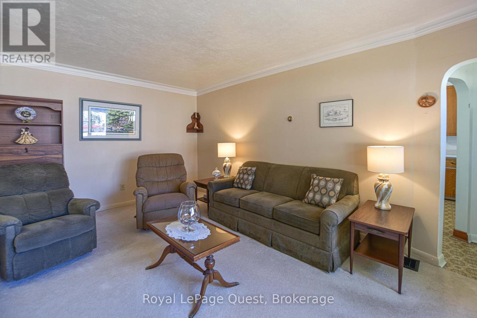333 Moffat Street, Orillia, Ontario  L3V 4E9 - Photo 10 - S12094727