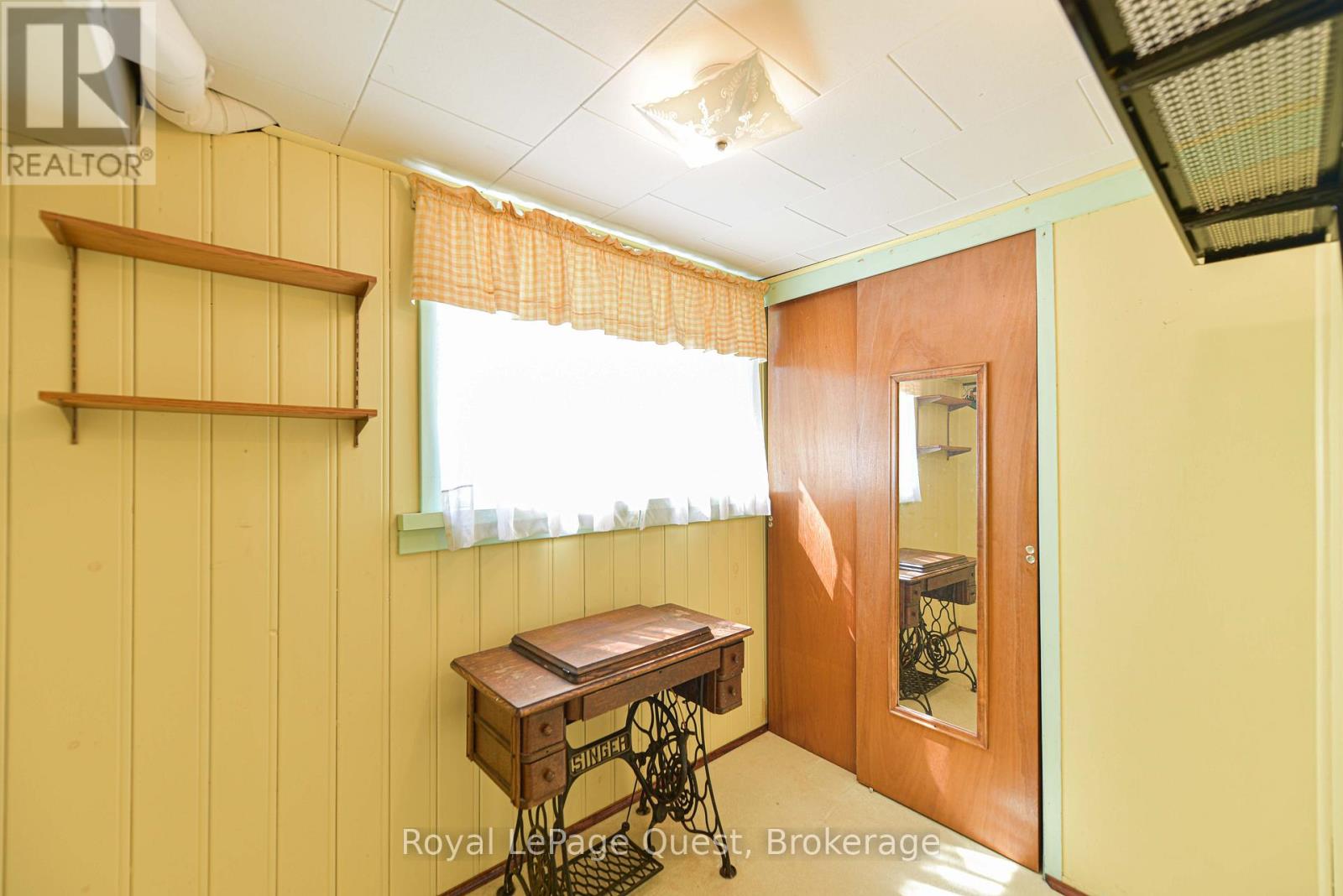 333 Moffat Street, Orillia, Ontario  L3V 4E9 - Photo 19 - S12094727