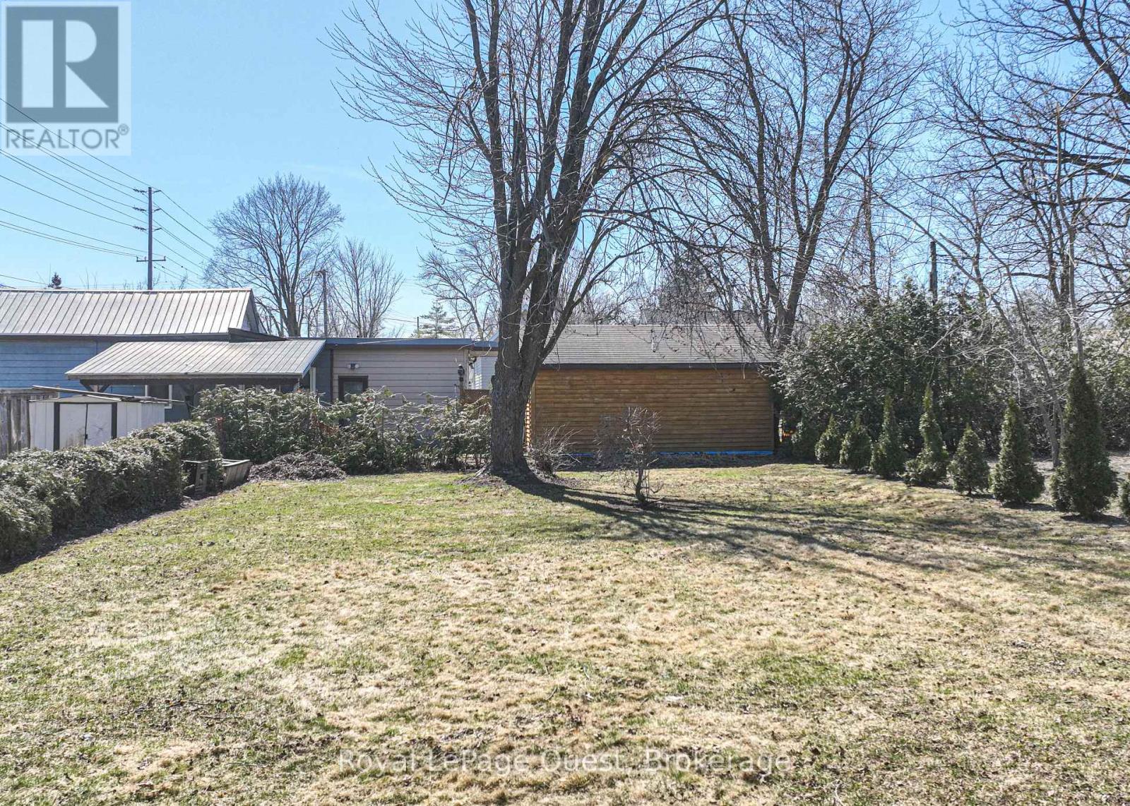 333 Moffat Street, Orillia, Ontario  L3V 4E9 - Photo 3 - S12094727
