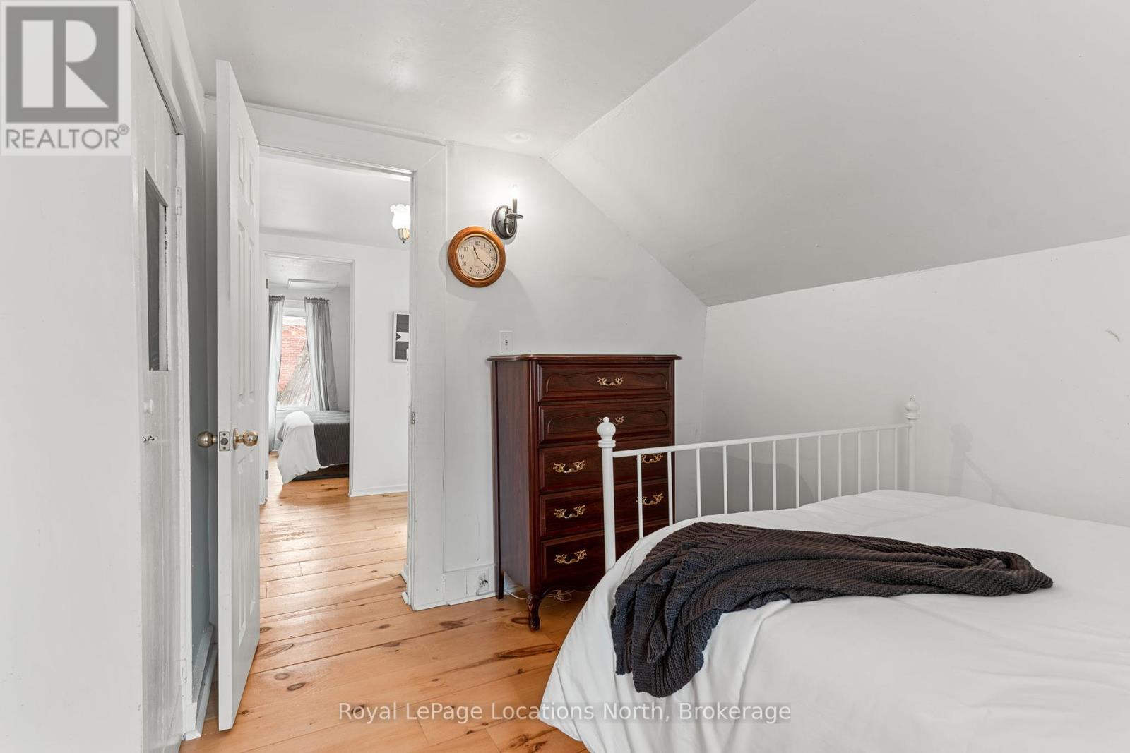 24 Louisa Street W, Blue Mountains, Ontario  N0H 2P0 - Photo 29 - X12094699