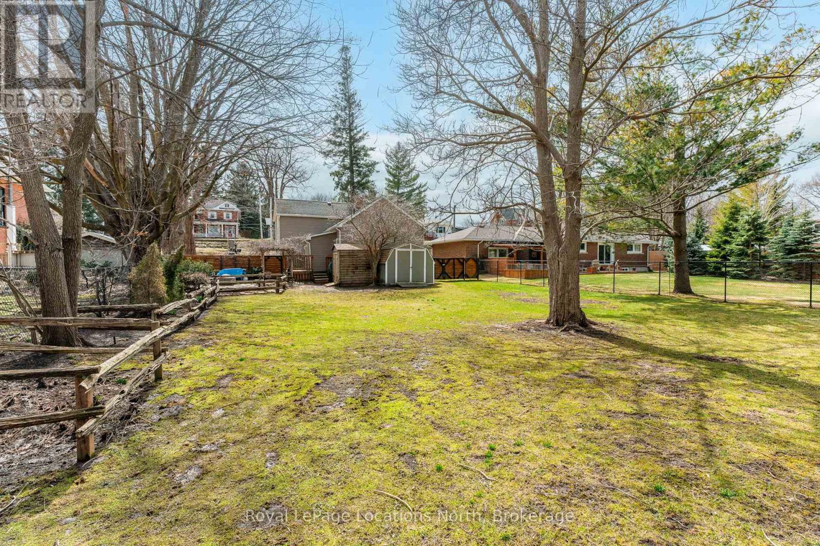 24 Louisa Street W, Blue Mountains, Ontario  N0H 2P0 - Photo 35 - X12094699