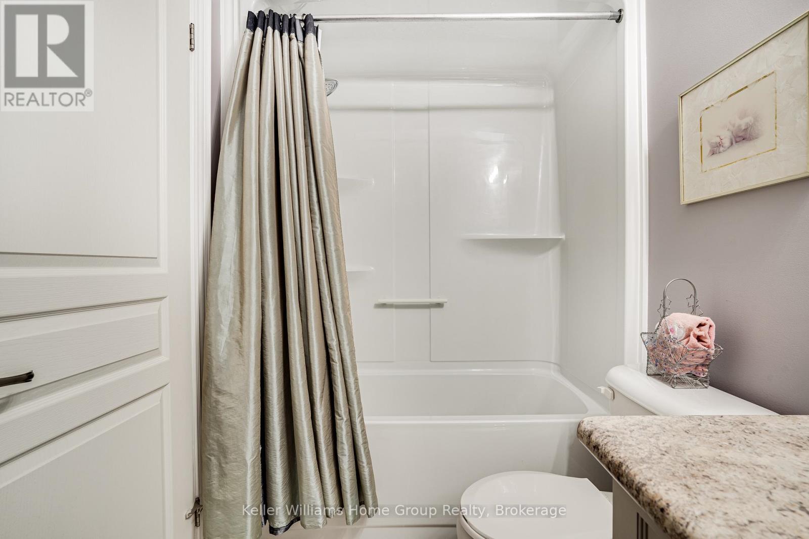 68 Roselawn Crescent, Welland, Ontario  L3C 0C3 - Photo 26 - X12094713