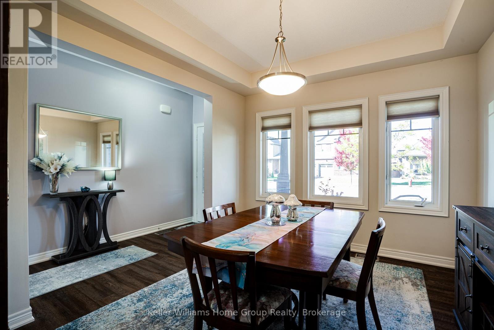 Property at 68 ROSELAWN CRESCENT image 3