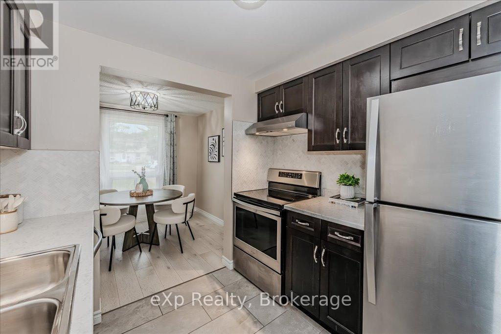 43 - 700 Paisley Road, Guelph, Ontario  N1K 1A3 - Photo 11 - X12094731
