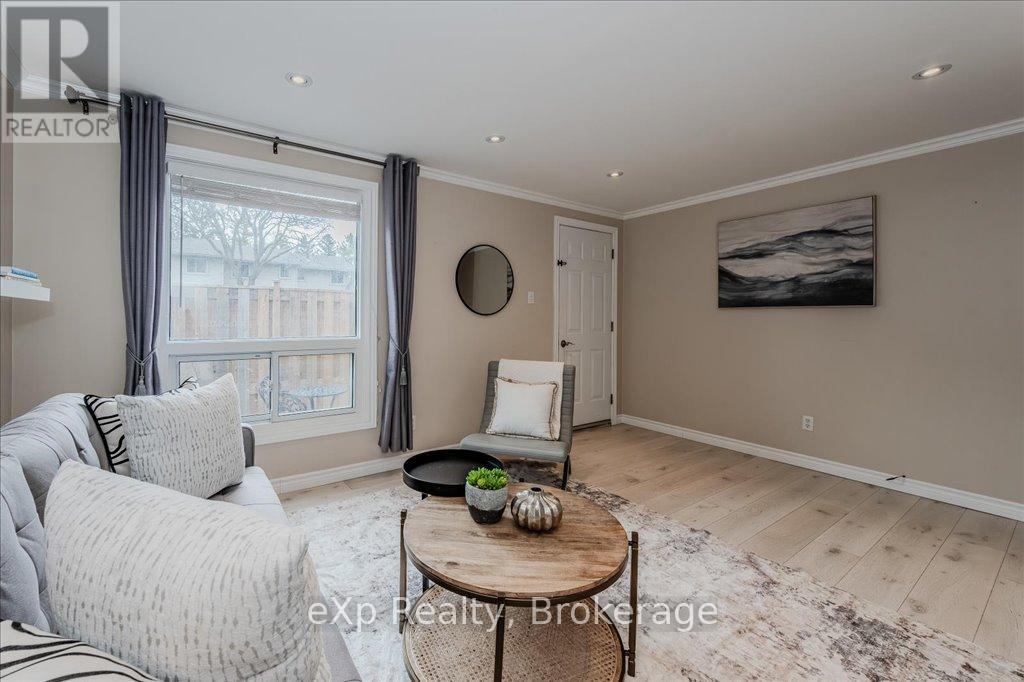 43 - 700 Paisley Road, Guelph, Ontario  N1K 1A3 - Photo 5 - X12094731