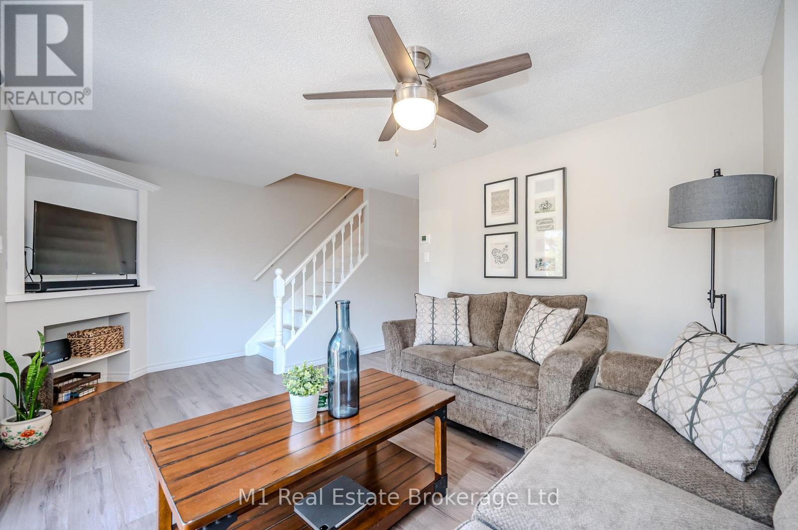 8 - 129 Victoria Road N, Guelph, Ontario  N1E 6V3 - Photo 10 - X12094744