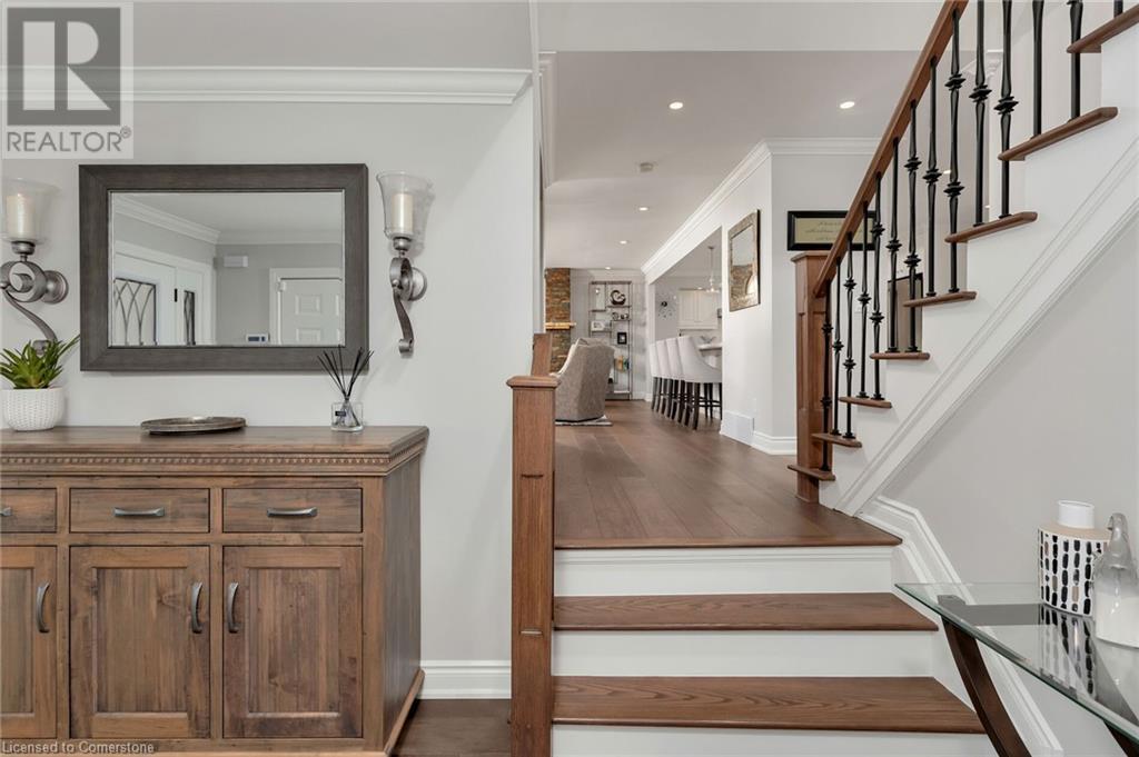 Property at 2119 AGINCOURT Crescent image 4