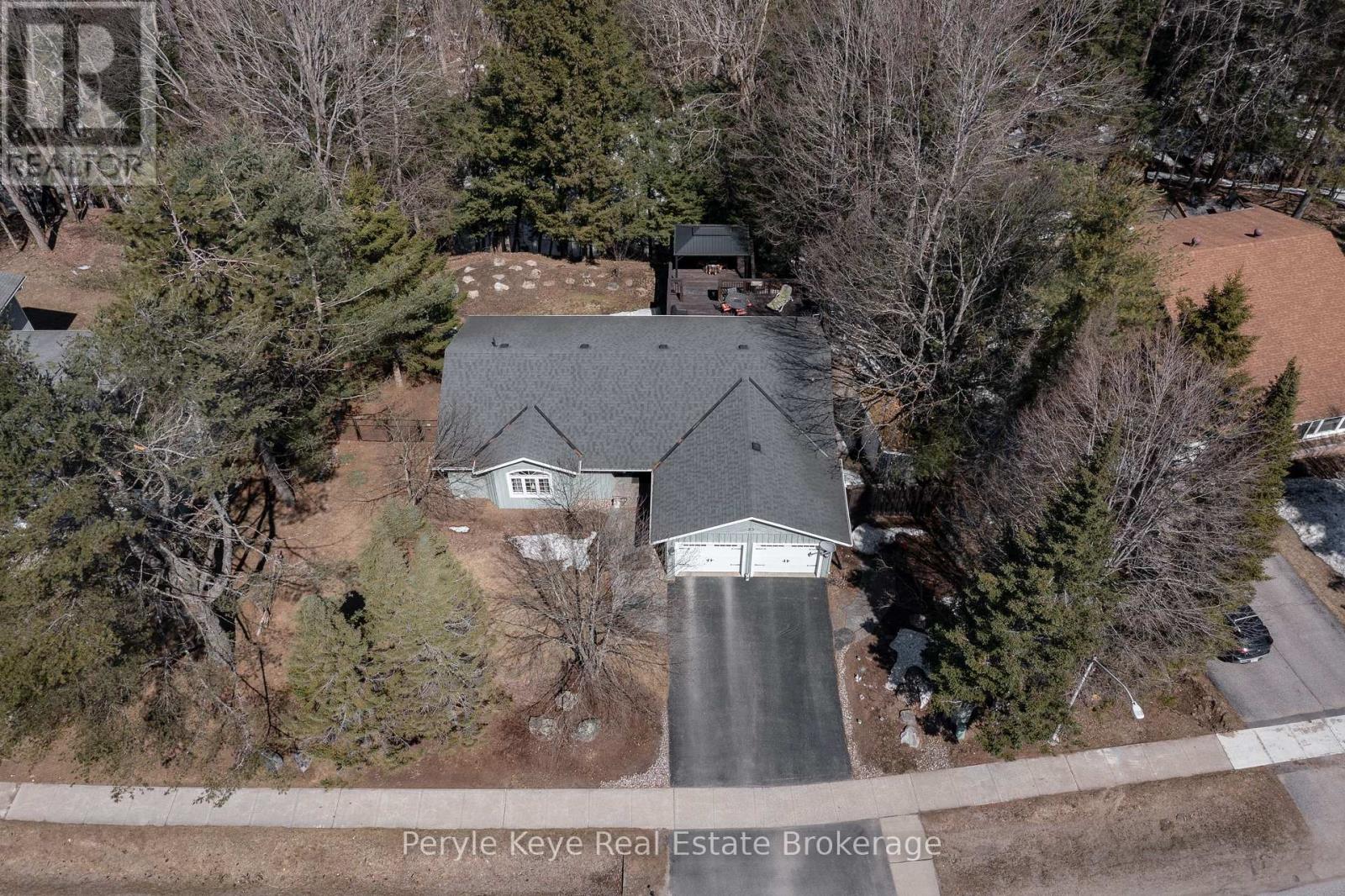 33 Meadow Heights Drive, Bracebridge, Ontario  P1L 1A2 - Photo 48 - X11972610