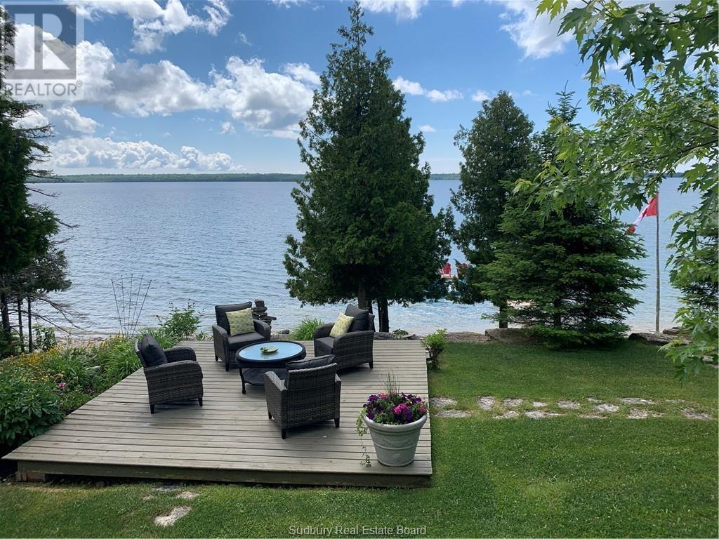 151 Lakeshore Road, Manitoulin Island, Ontario  P0P 2C0 - Photo 10 - 2121717