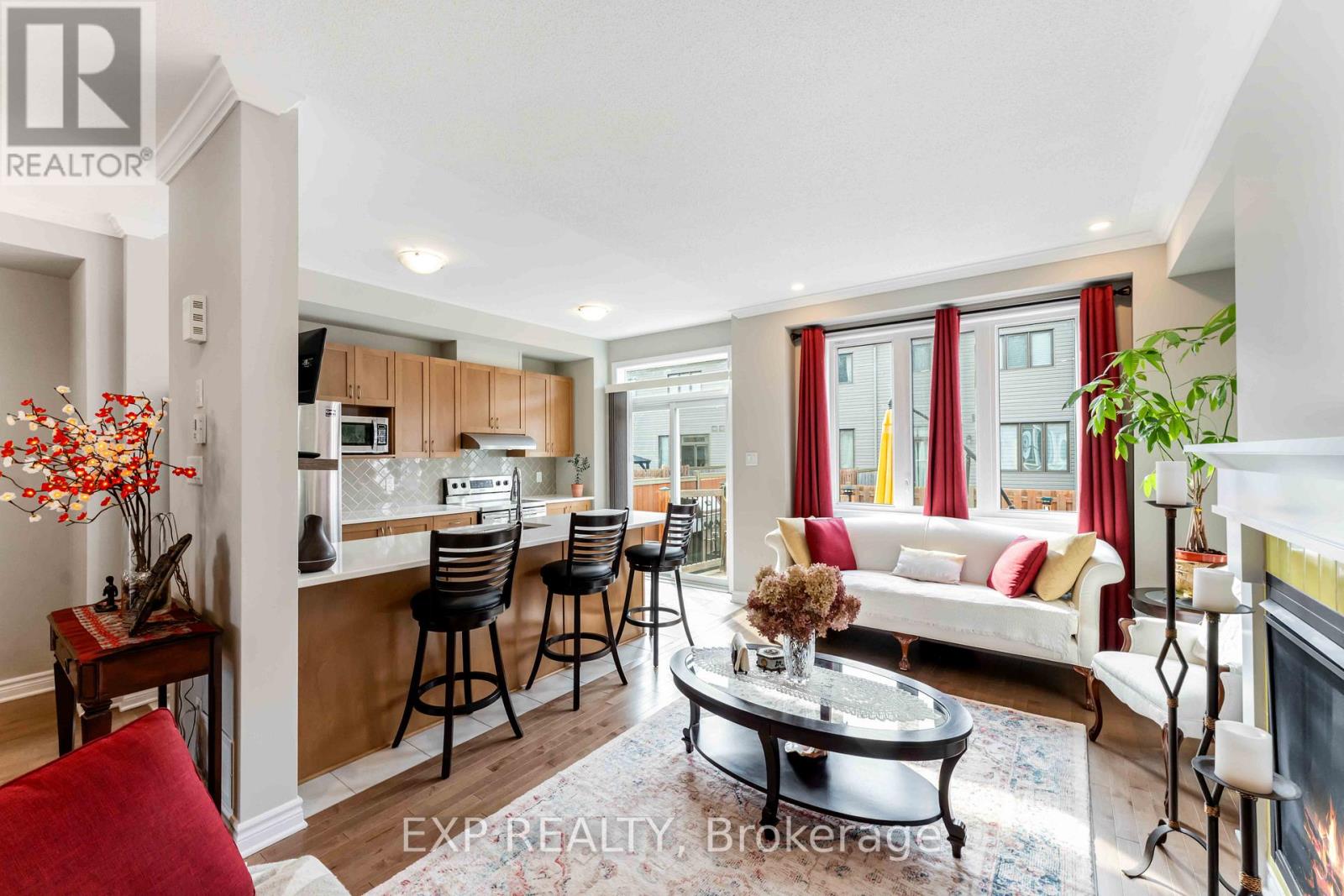 347 Mountain Sorrel Way, Ottawa, Ontario  K4A 1H7 - Photo 5 - X12094753