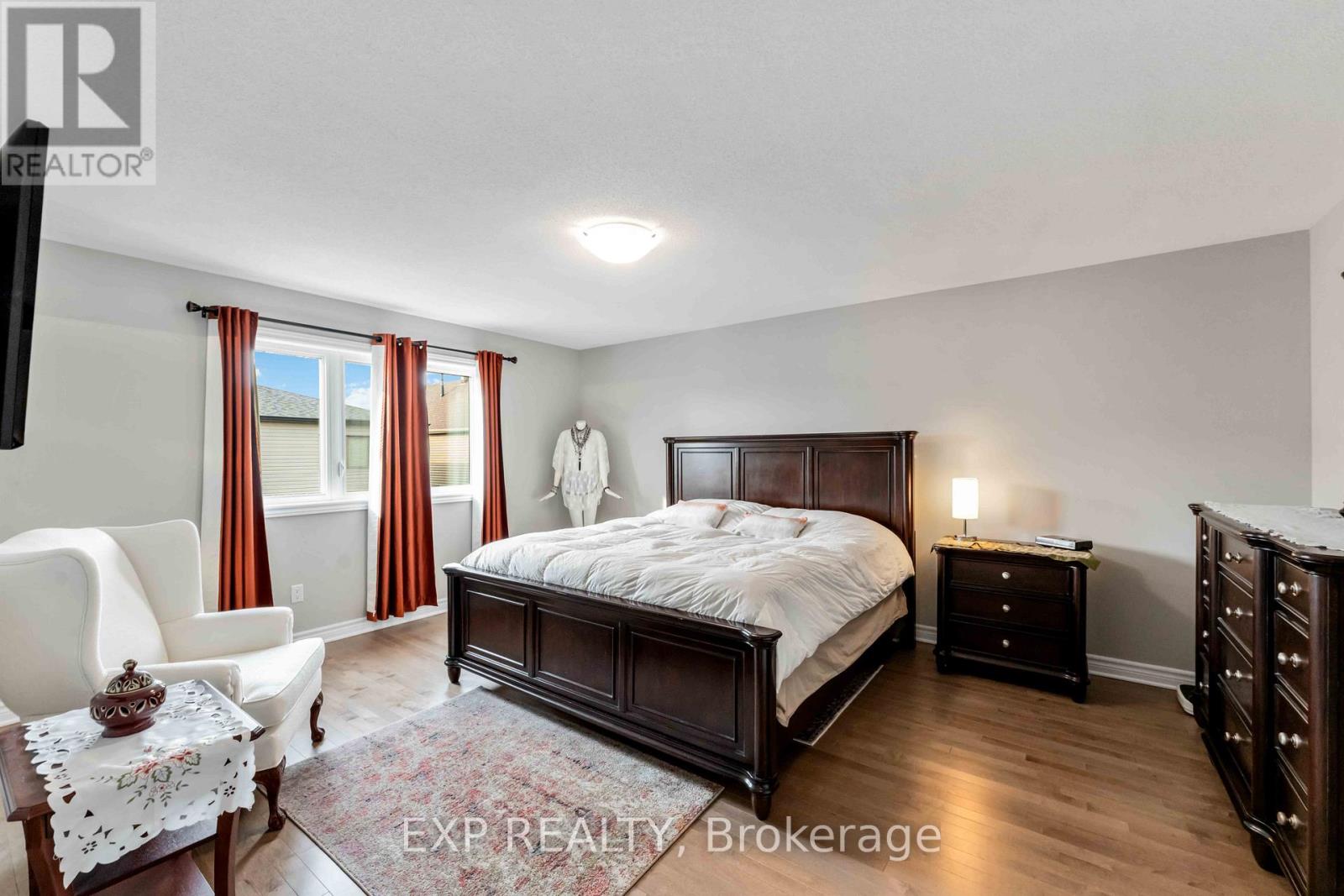 347 Mountain Sorrel Way, Ottawa, Ontario  K4A 1H7 - Photo 7 - X12094753