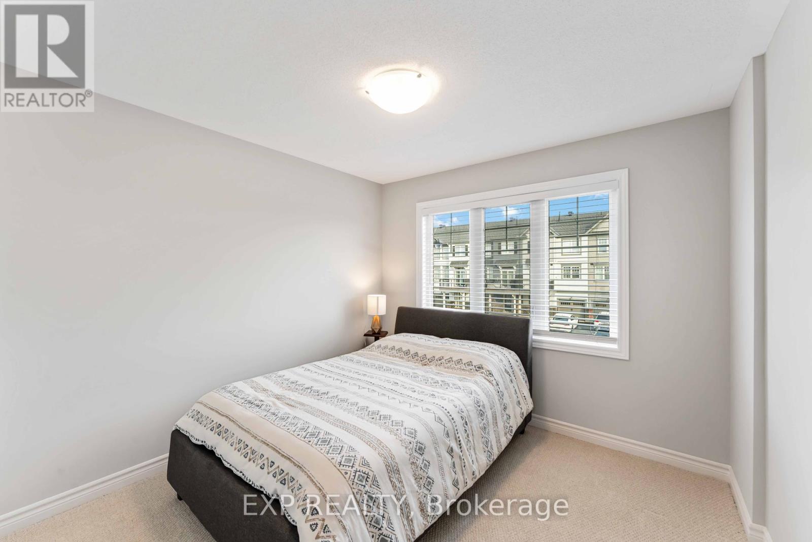 347 Mountain Sorrel Way, Ottawa, Ontario  K4A 1H7 - Photo 9 - X12094753