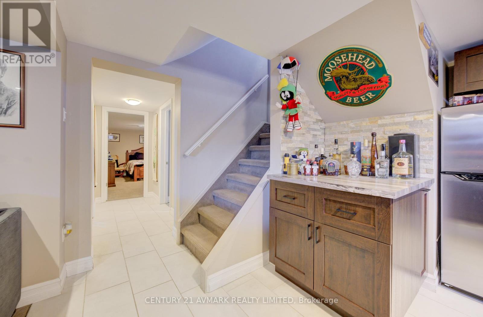 273 Lakeshore Road, St. Catharines, Ontario  L2M 1R9 - Photo 22 - X12094776