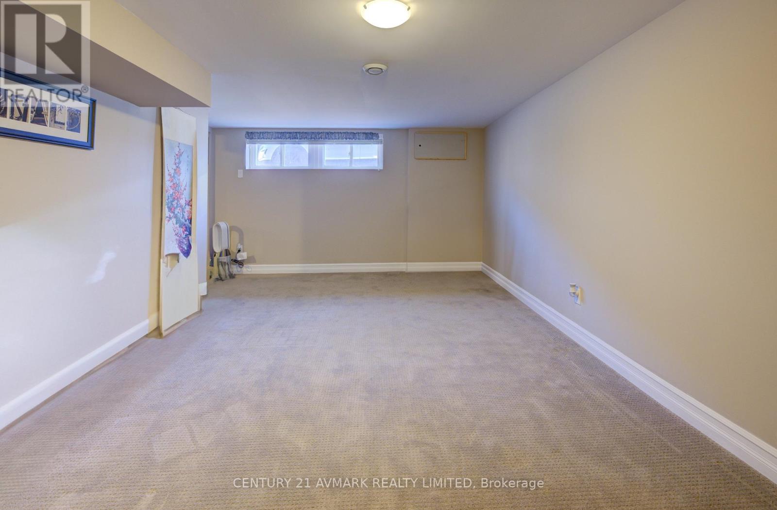 273 Lakeshore Road, St. Catharines, Ontario  L2M 1R9 - Photo 29 - X12094776