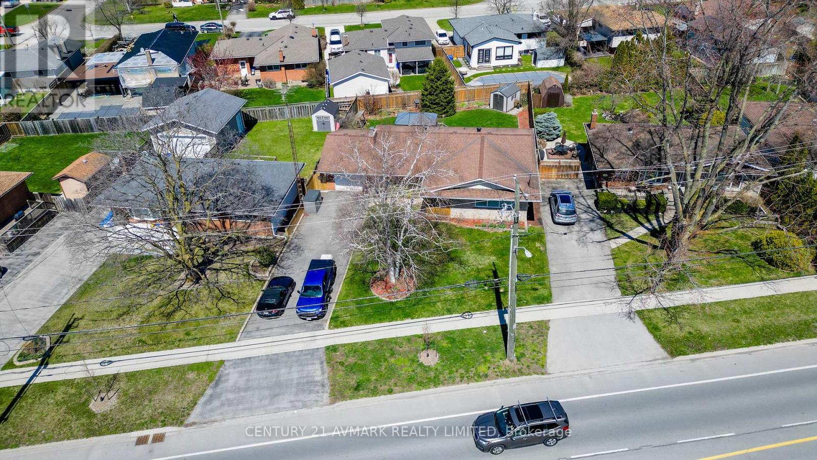 273 Lakeshore Road, St. Catharines, Ontario  L2M 1R9 - Photo 41 - X12094776