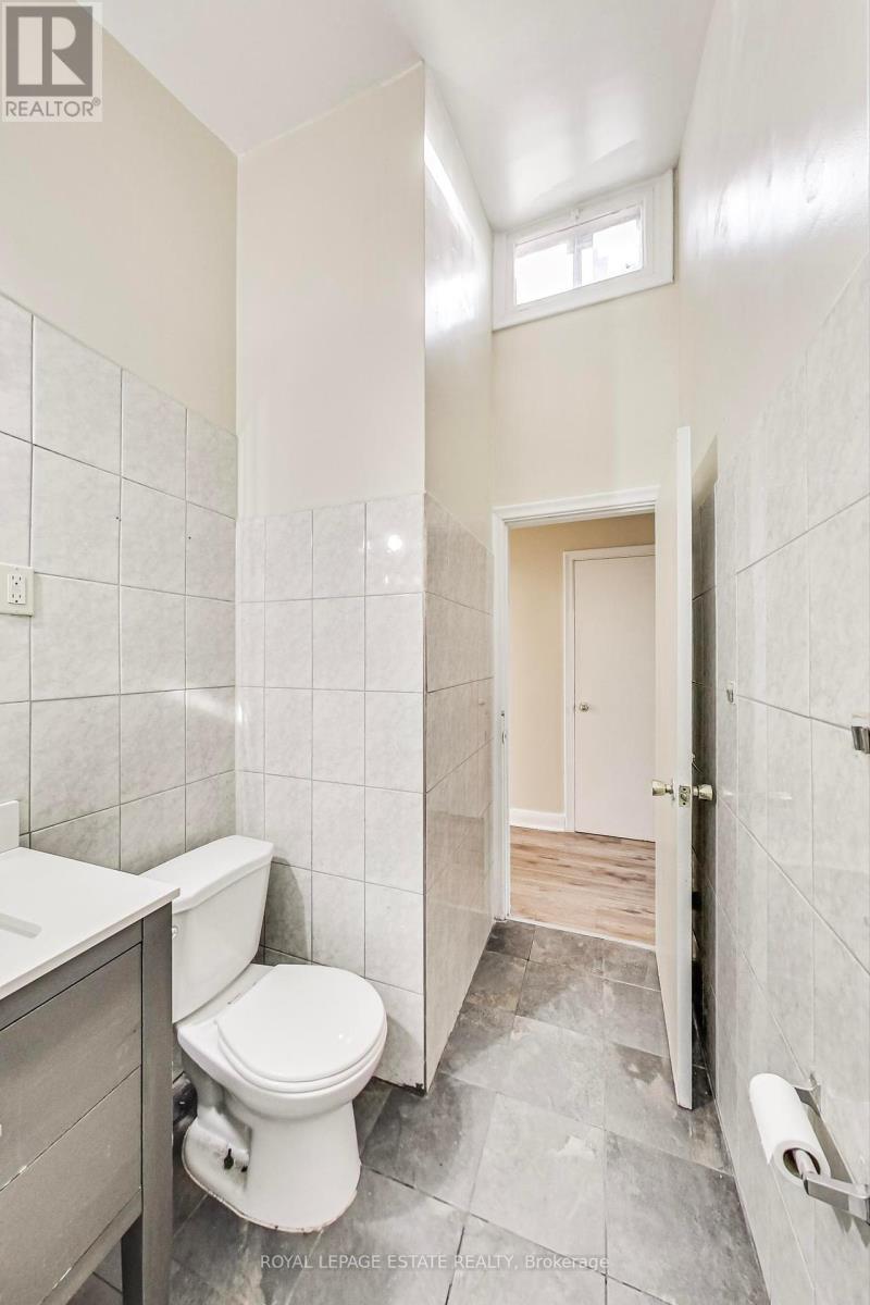 2438 Kingston Road, Toronto, Ontario  M1N 1V3 - Photo 32 - E12094759