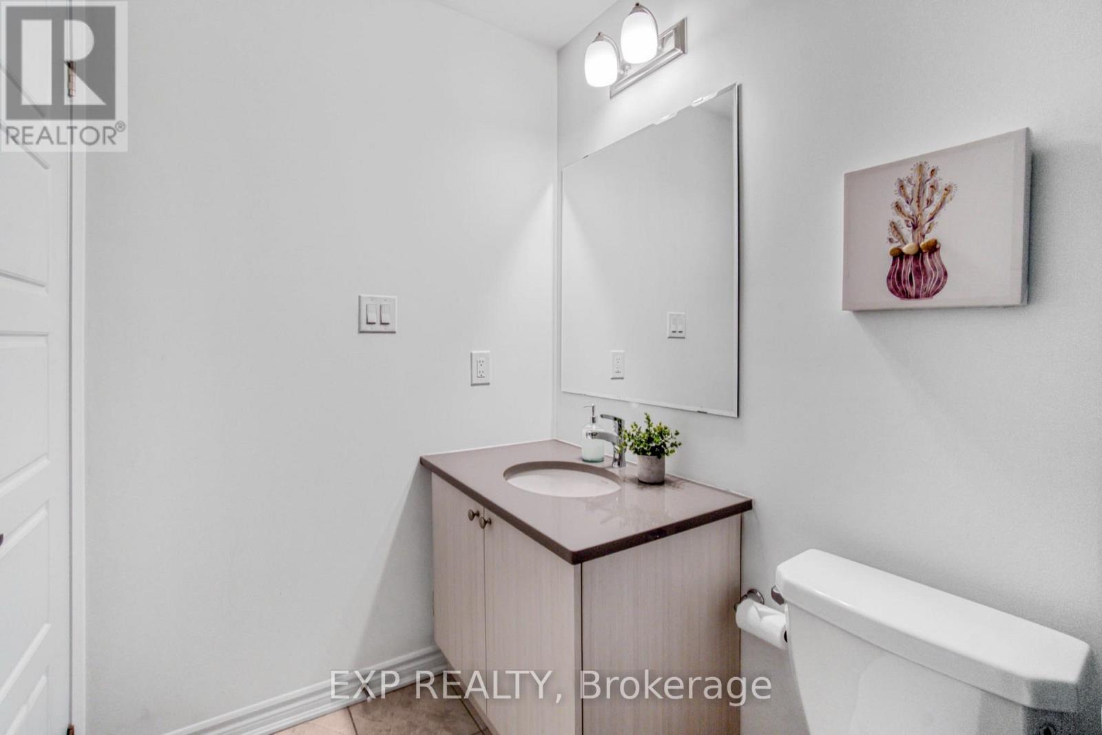 5156 Zionkate Lane, Mississauga, Ontario  L5M 2S8 - Photo 7 - W12094768