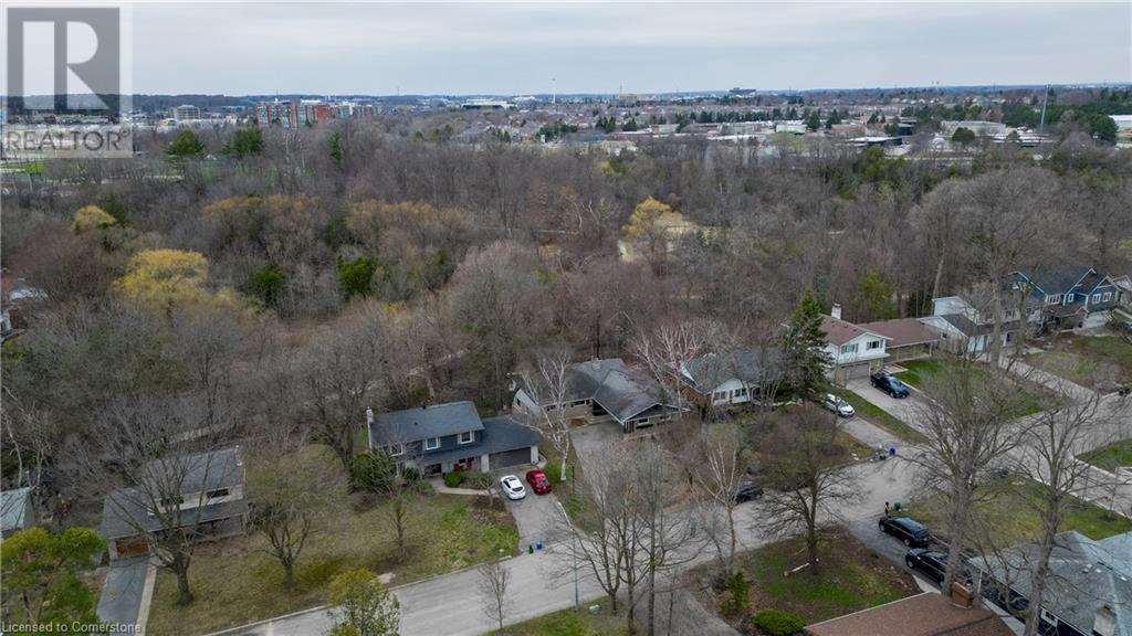 Property at 279 FERNDALE Place image 5