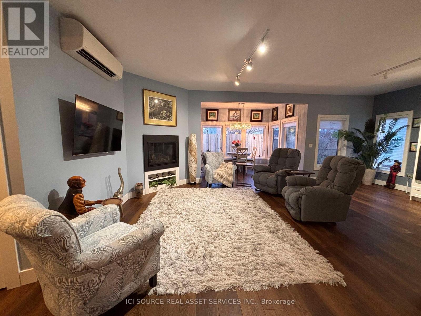 17 - 2380 9th Avenue E, Owen Sound, Ontario  N4K 3H5 - Photo 9 - X12094751