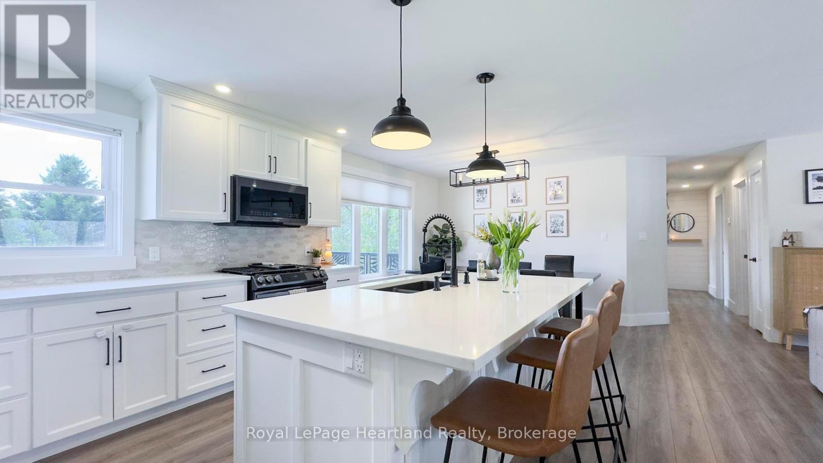 82 Harpurhey Road, Huron East, Ontario  N0K 1W0 - Photo 15 - X12094789