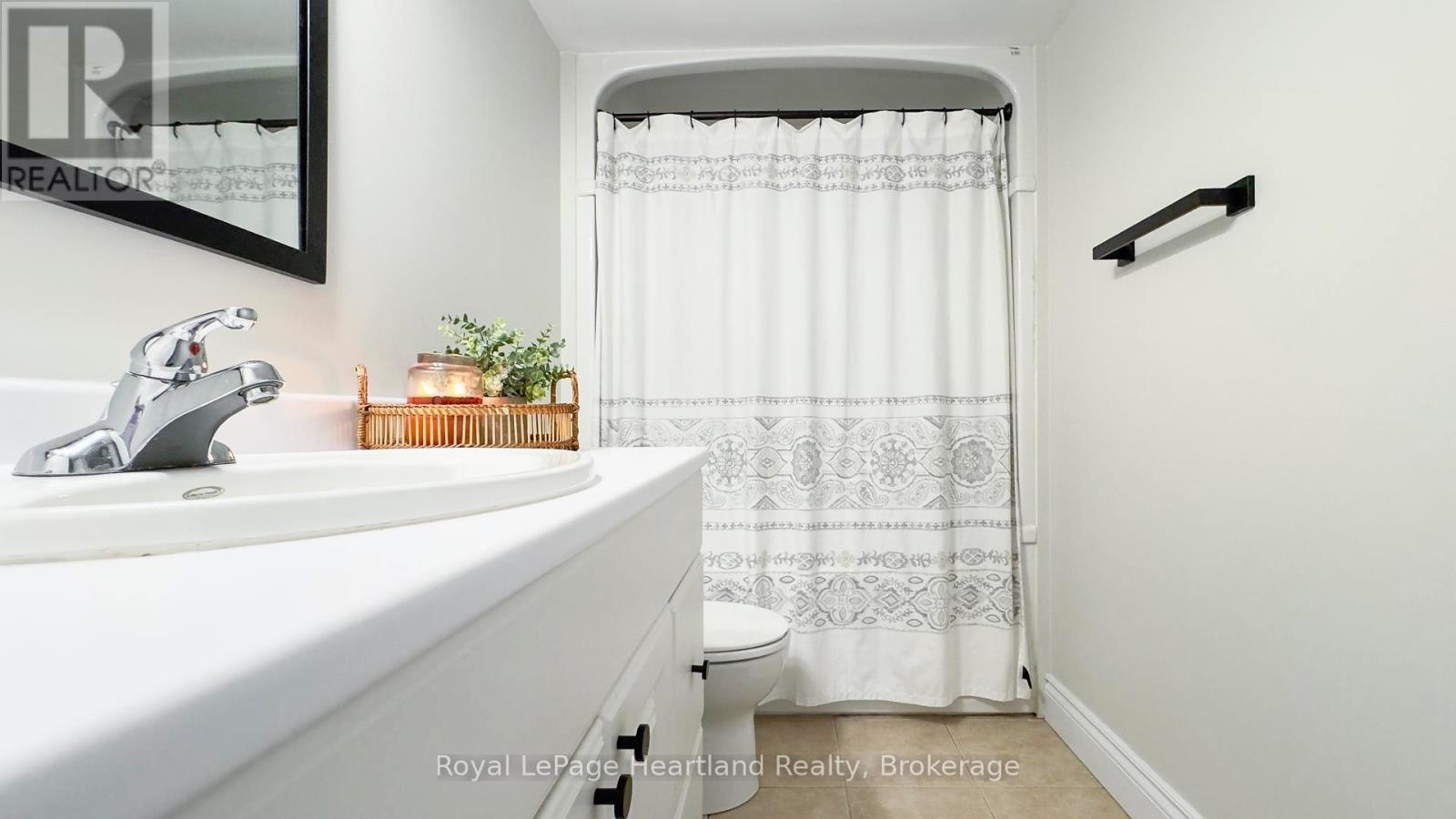 82 Harpurhey Road, Huron East, Ontario  N0K 1W0 - Photo 41 - X12094789