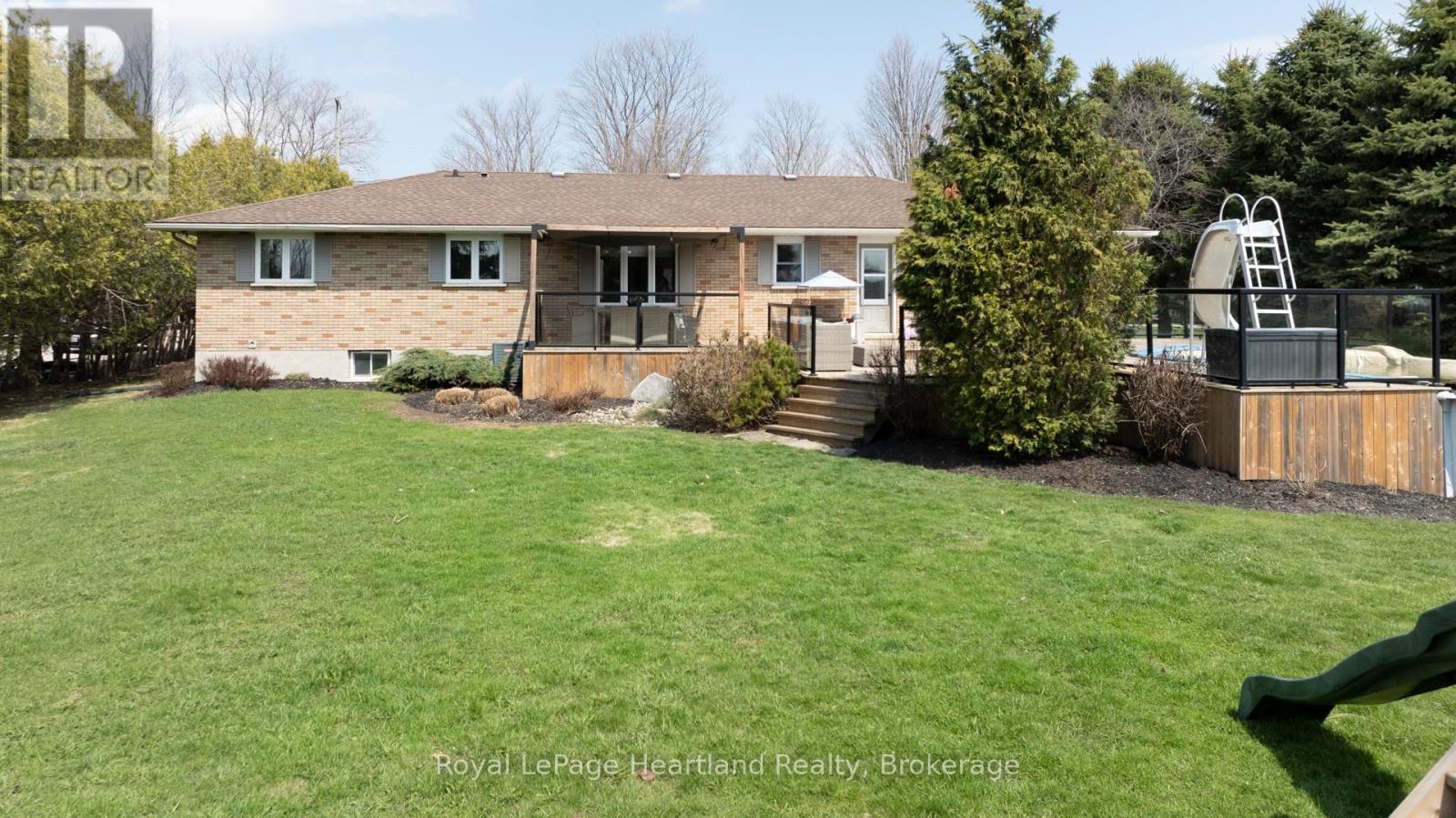 82 Harpurhey Road, Huron East, Ontario  N0K 1W0 - Photo 5 - X12094789