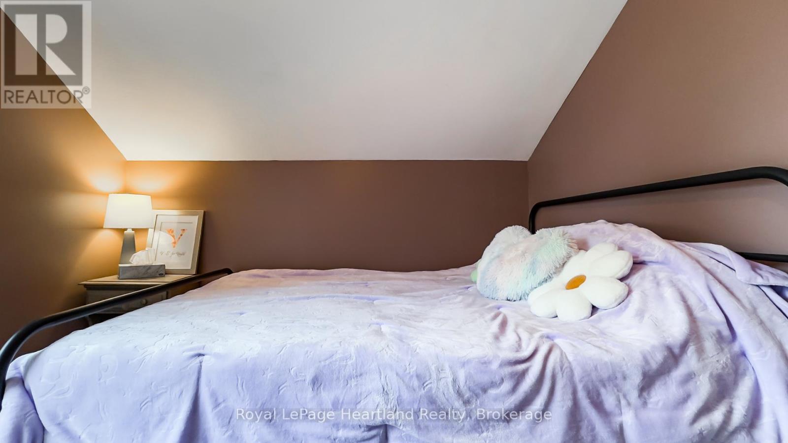 70 John Street, Huron East, Ontario  N0K 1W0 - Photo 40 - X12094791