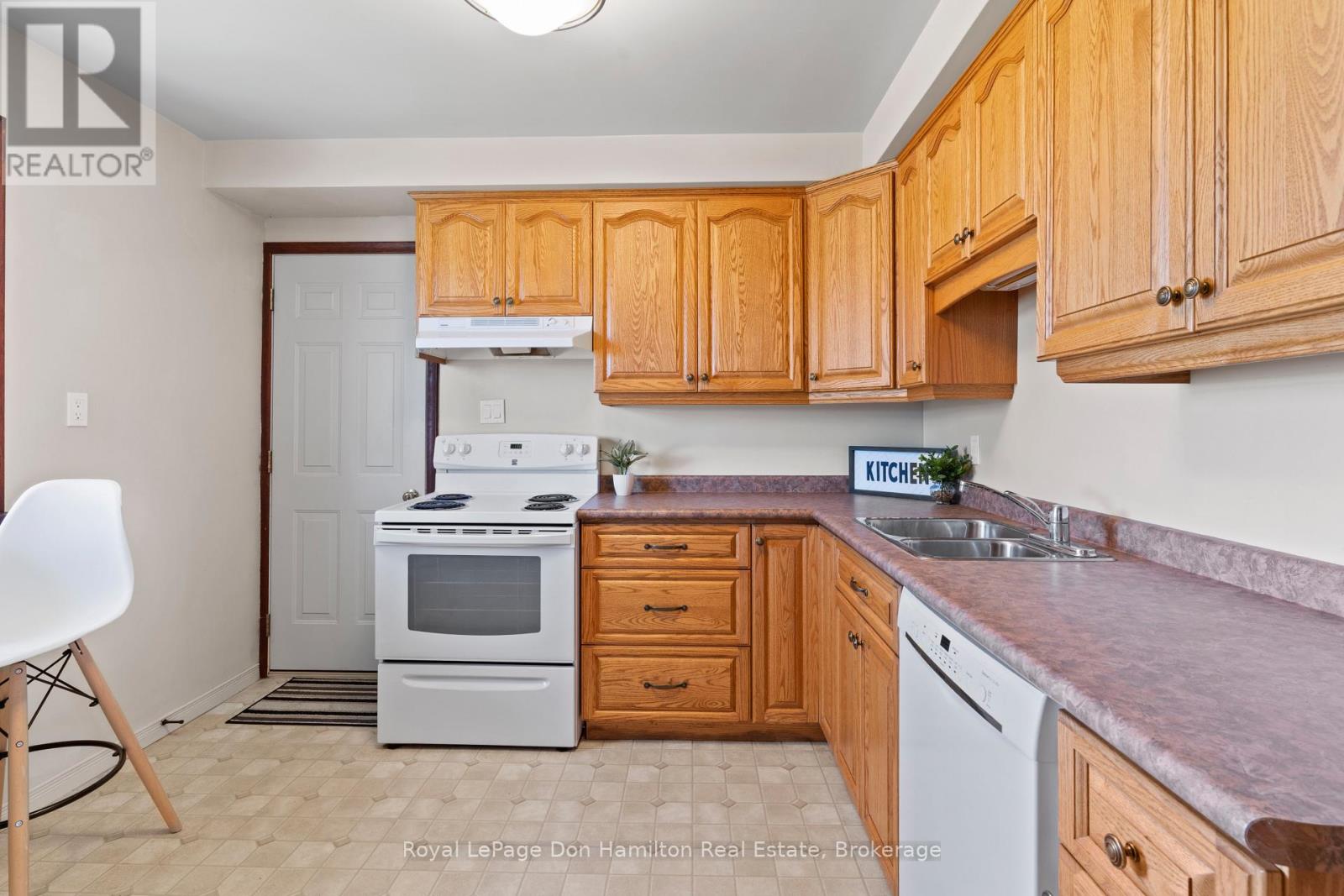 8119 Rd 177, North Perth, Ontario  N4W 3G6 - Photo 22 - X12094872