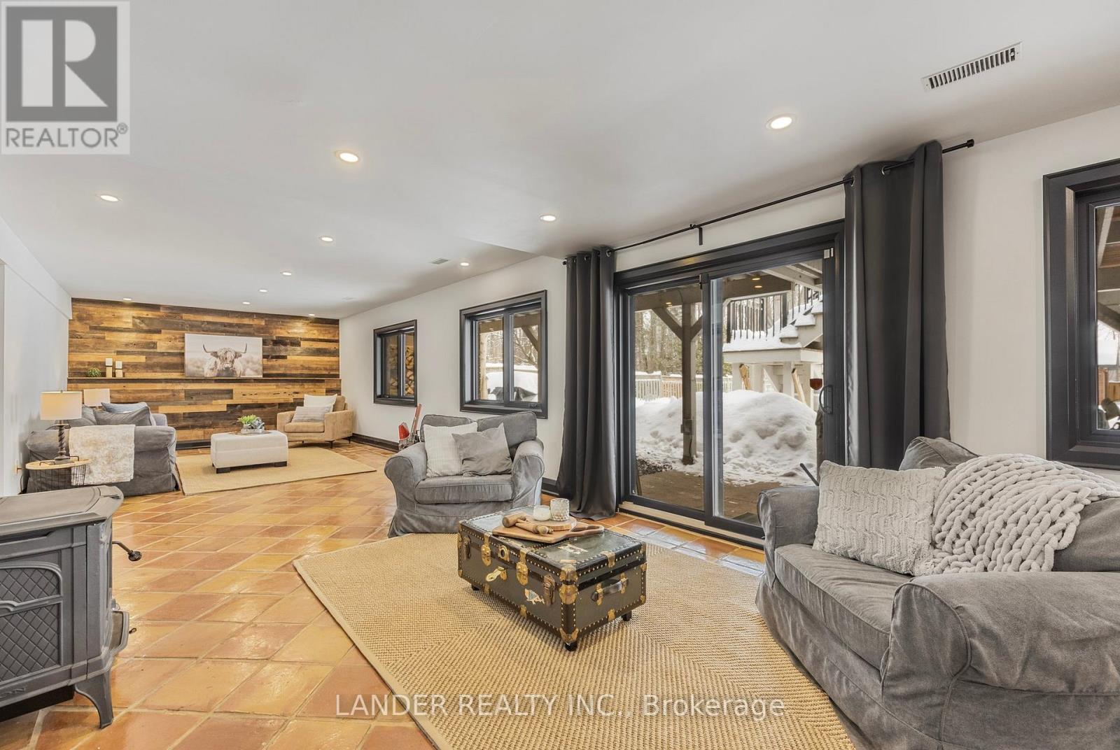 33 Morgans Road, East Gwillimbury (Holland Landing), Ontario  L9N 0E7 - Photo 23 - N12094858