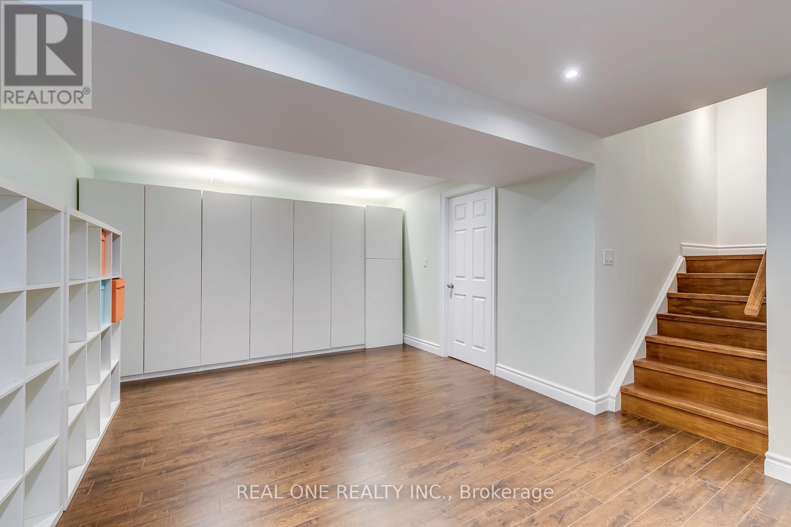 1389 Heritage Way, Oakville, Ontario  L6M 3C2 - Photo 26 - W12094839