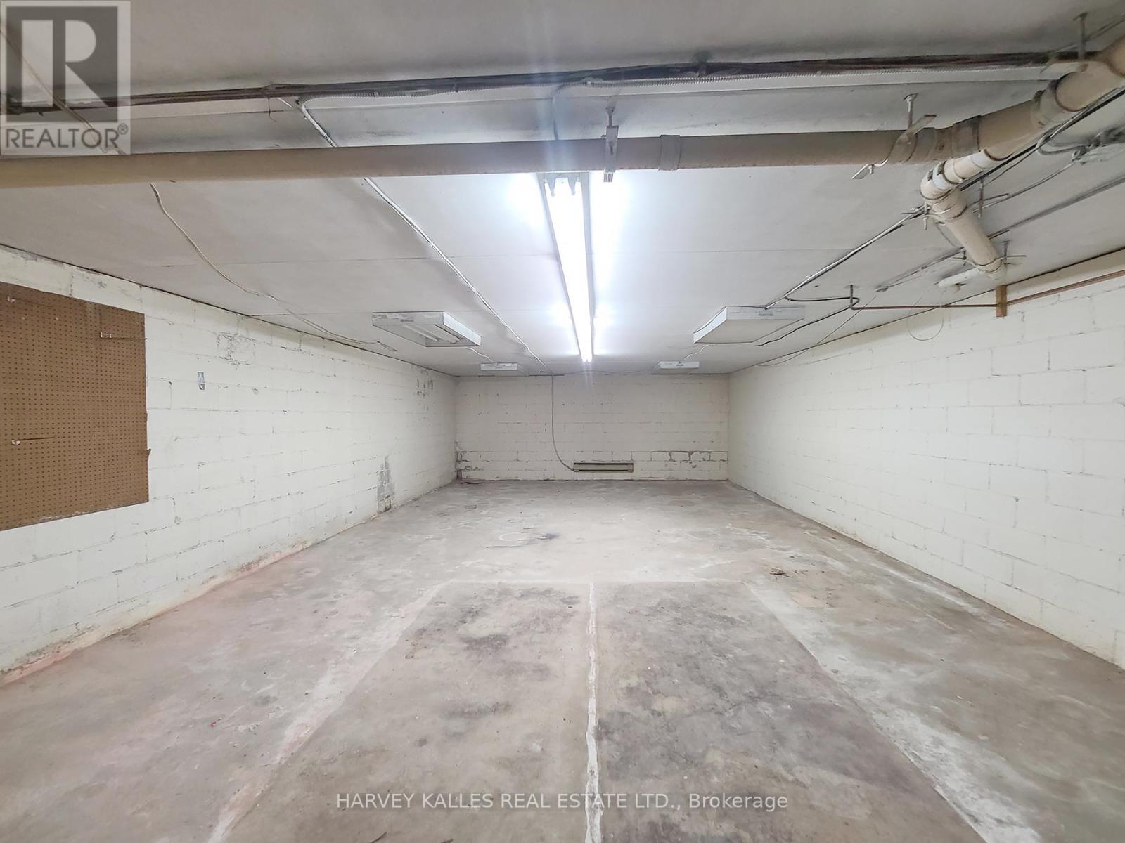 7 - 3819 Lake Shore Boulevard W, Toronto, Ontario  M8W 1R3 - Photo 13 - W12094873