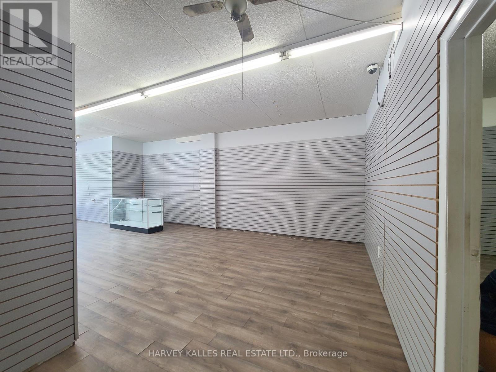 7 - 3819 Lake Shore Boulevard W, Toronto, Ontario  M8W 1R3 - Photo 6 - W12094873