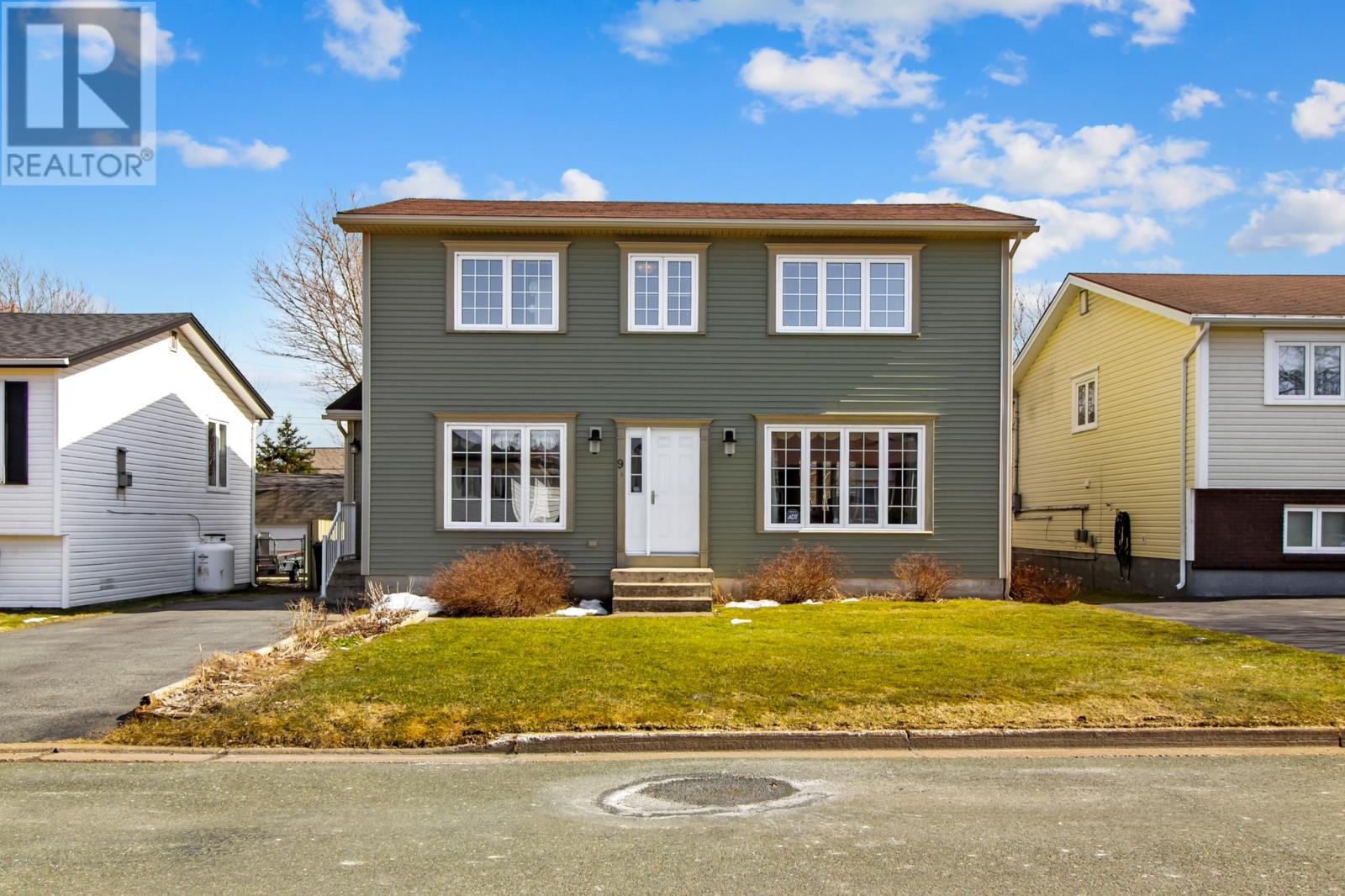 Property at 9 Waterloo Crescent image 1