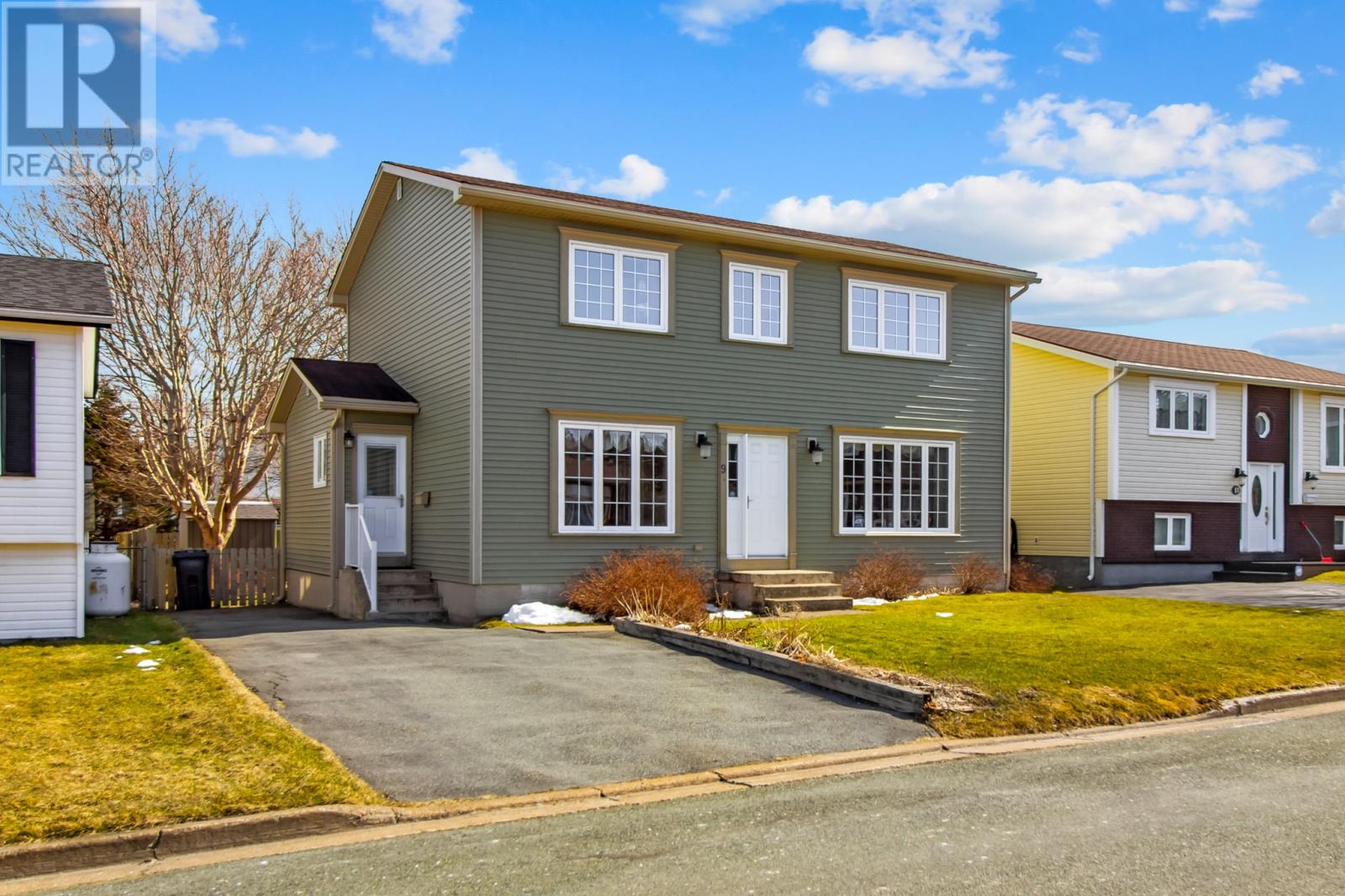 Property at 9 Waterloo Crescent image 2