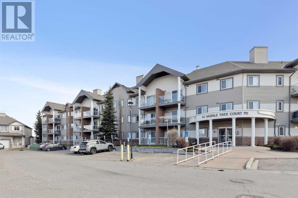 Property at 221, 92 Saddletree Court NE image 3