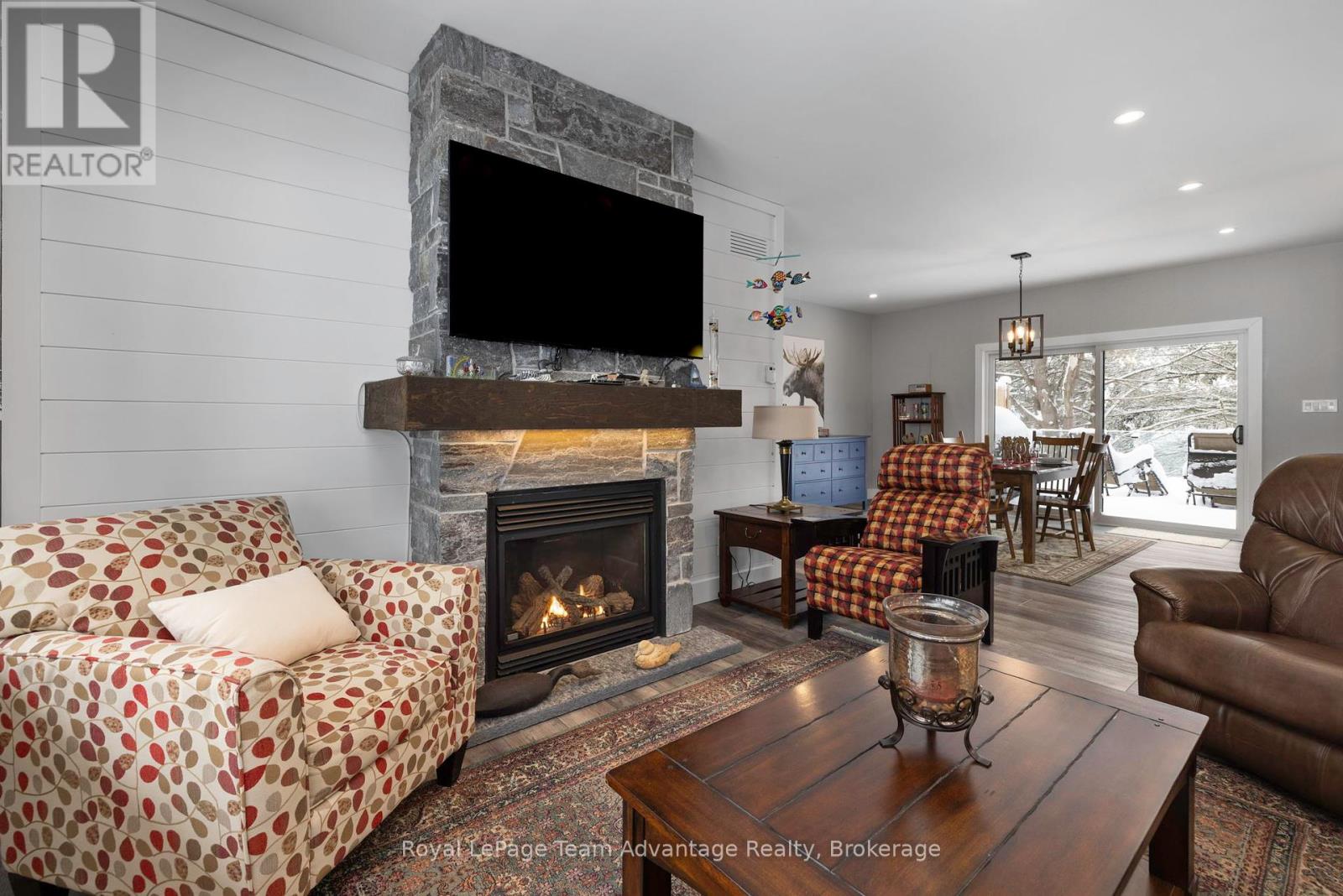 4 Old Carling Road, Carling, Ontario  P0G 1G0 - Photo 10 - X12074173