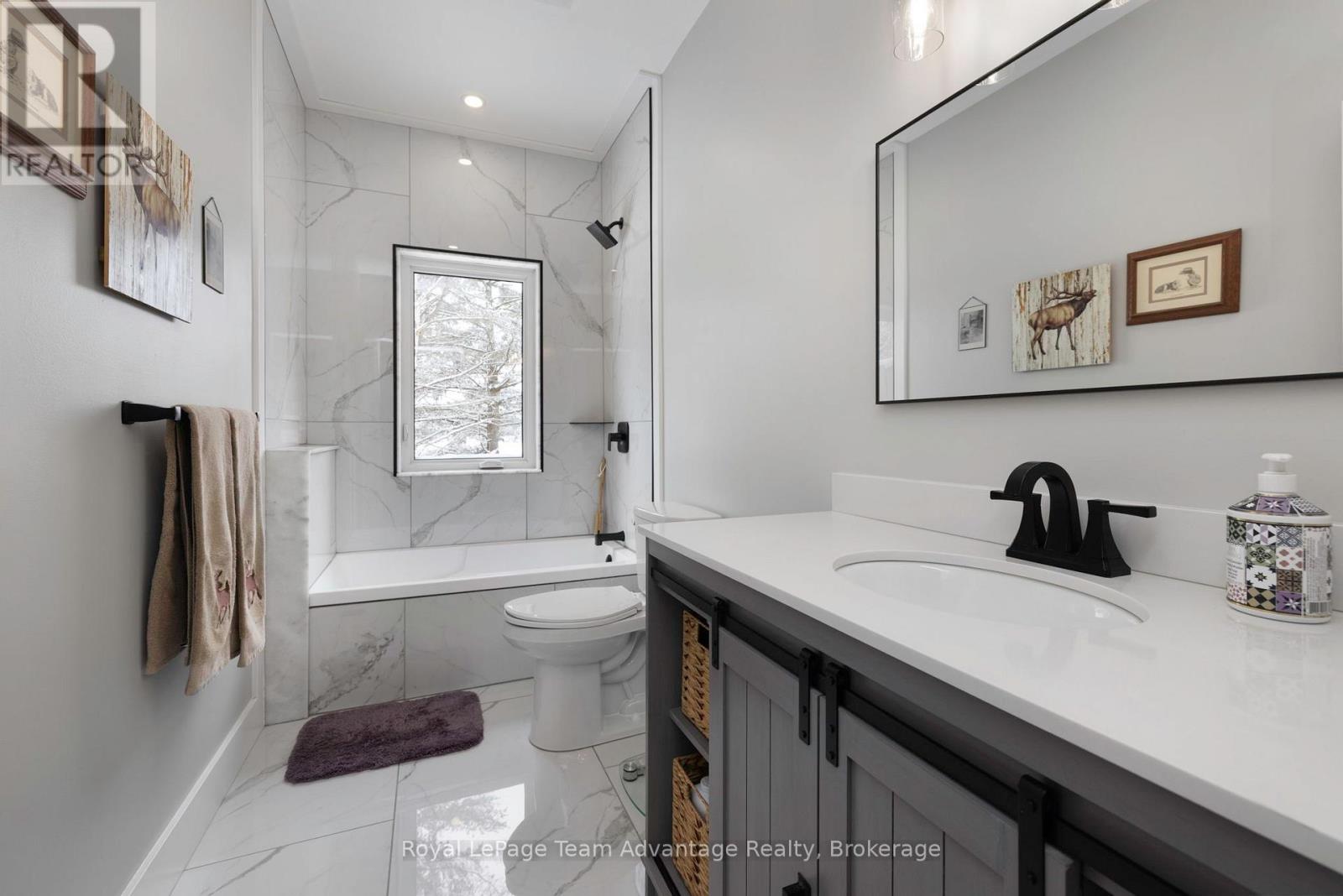 4 Old Carling Road, Carling, Ontario  P0G 1G0 - Photo 17 - X12074173