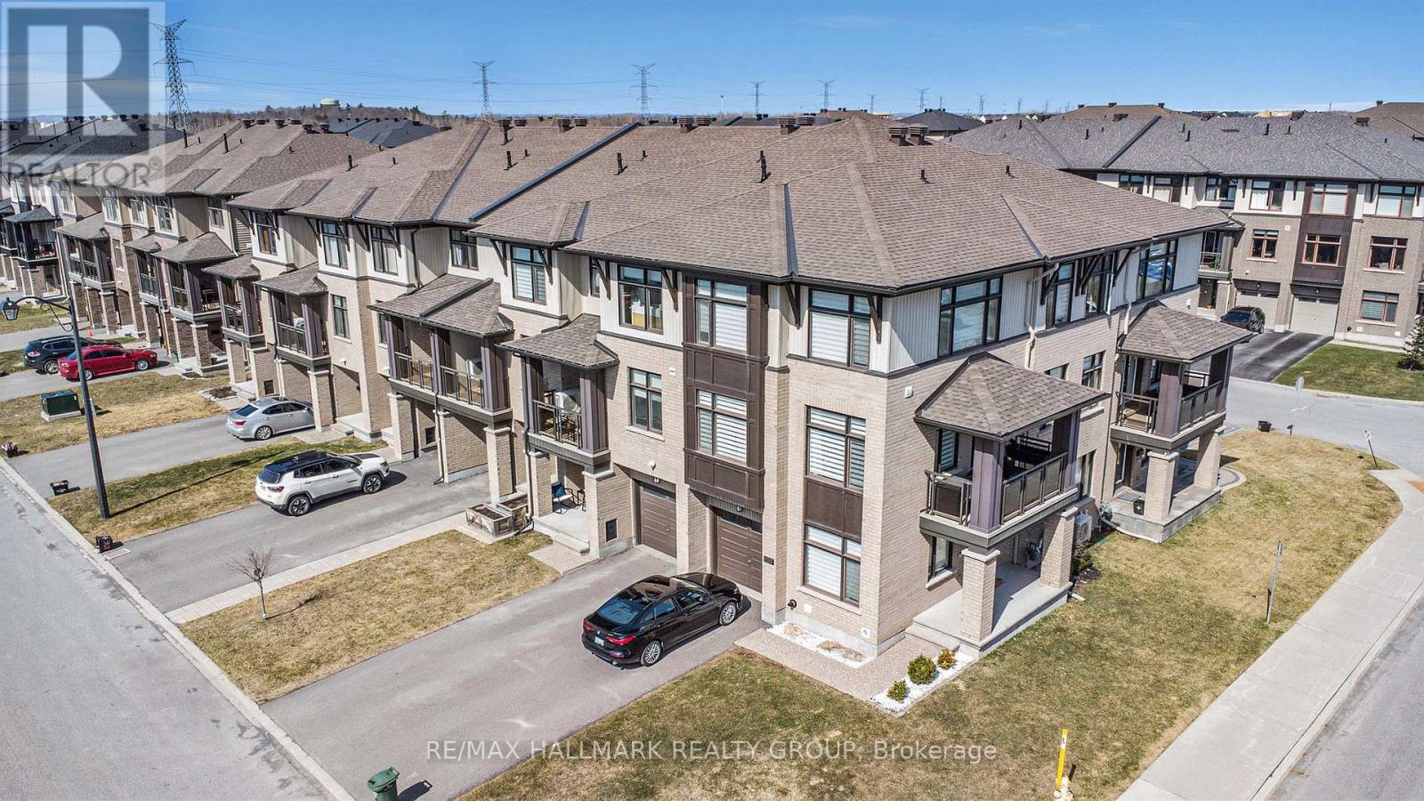 Property at 102 WILD CALLA WAY image 4