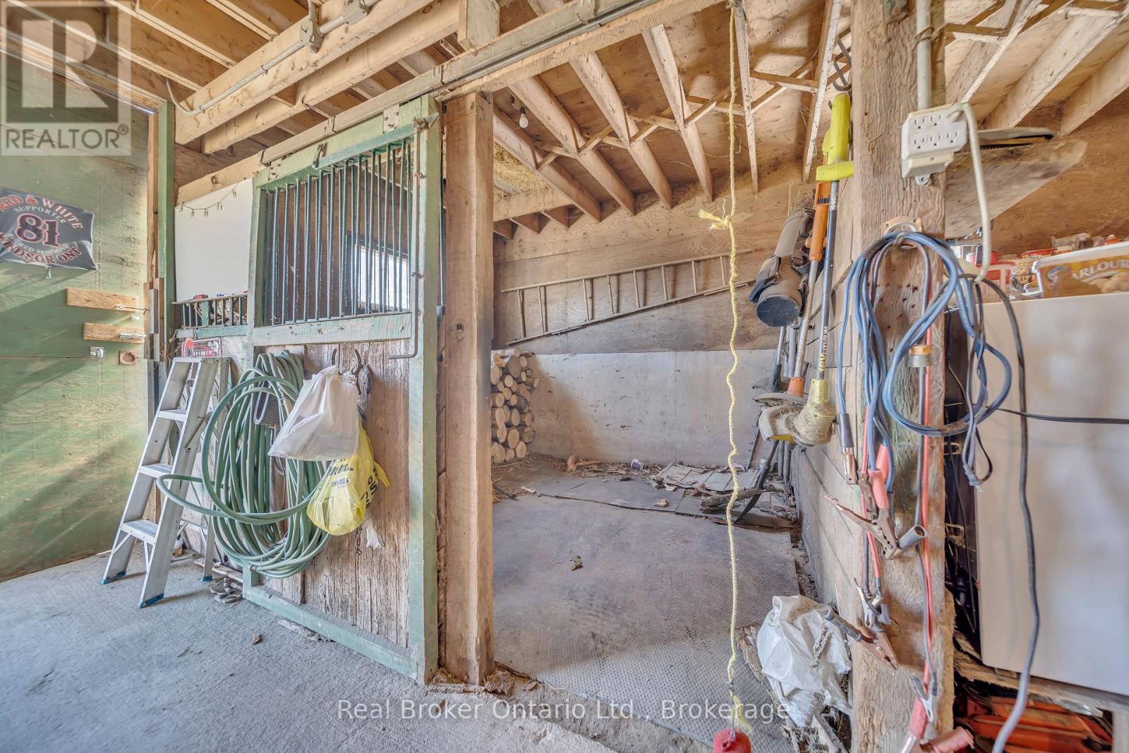 43171 Newry Road, Huron East, Ontario  N0G 1H0 - Photo 25 - X12094921