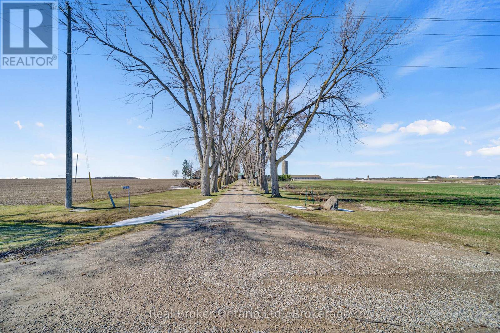 43171 Newry Road, Huron East, Ontario  N0G 1H0 - Photo 7 - X12094921