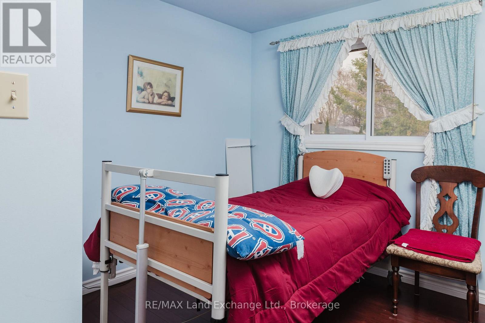 663 Ashwell Crescent, Saugeen Shores, Ontario  N0H 2C3 - Photo 14 - X12094963