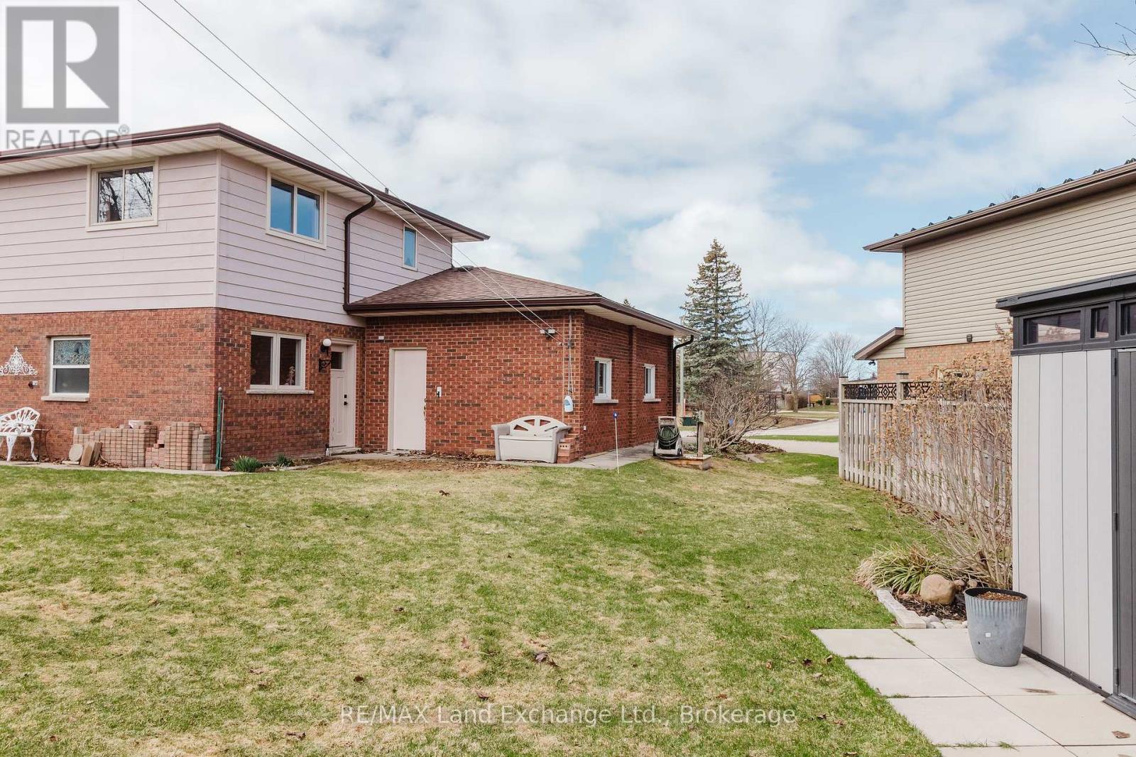 663 Ashwell Crescent, Saugeen Shores, Ontario  N0H 2C3 - Photo 27 - X12094963