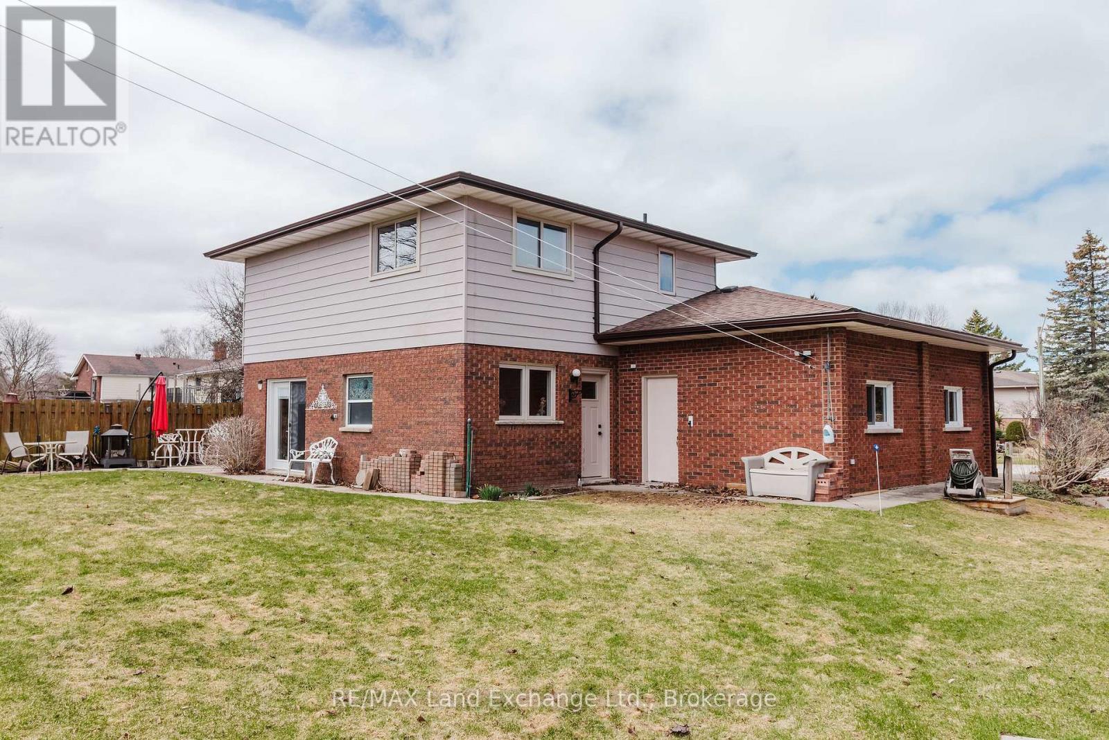 663 Ashwell Crescent, Saugeen Shores, Ontario  N0H 2C3 - Photo 28 - X12094963