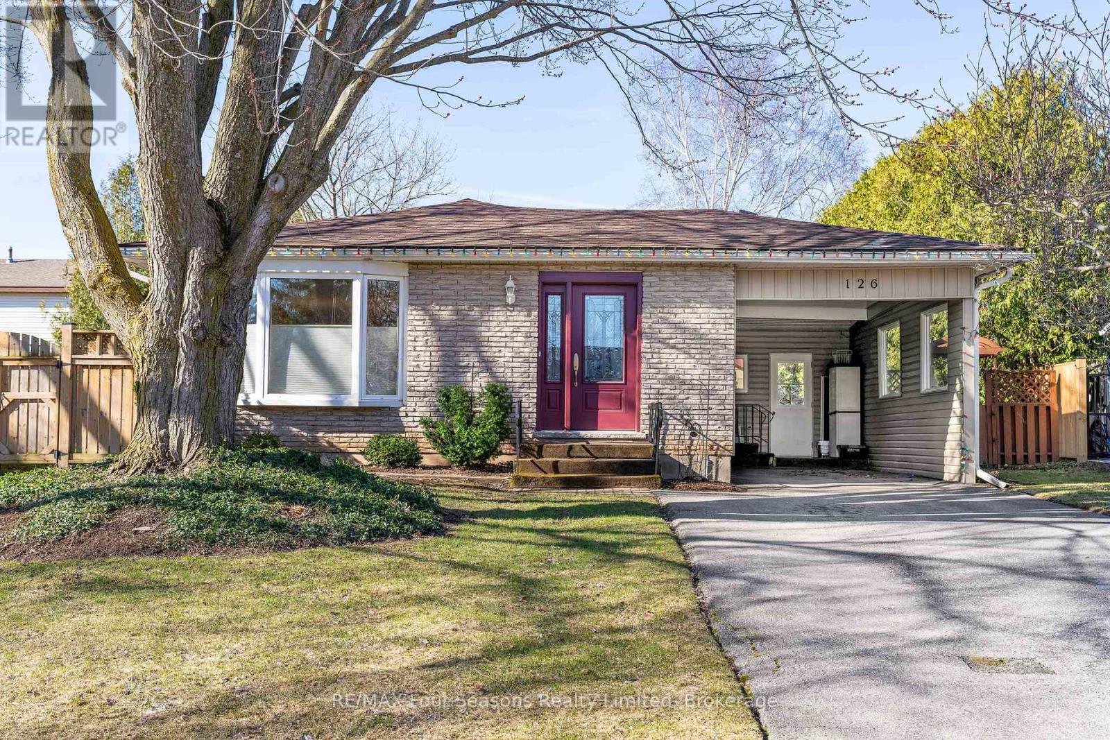 126 Orchard Drive, Blue Mountains, Ontario  N0H 2P0 - Photo 45 - X12094986